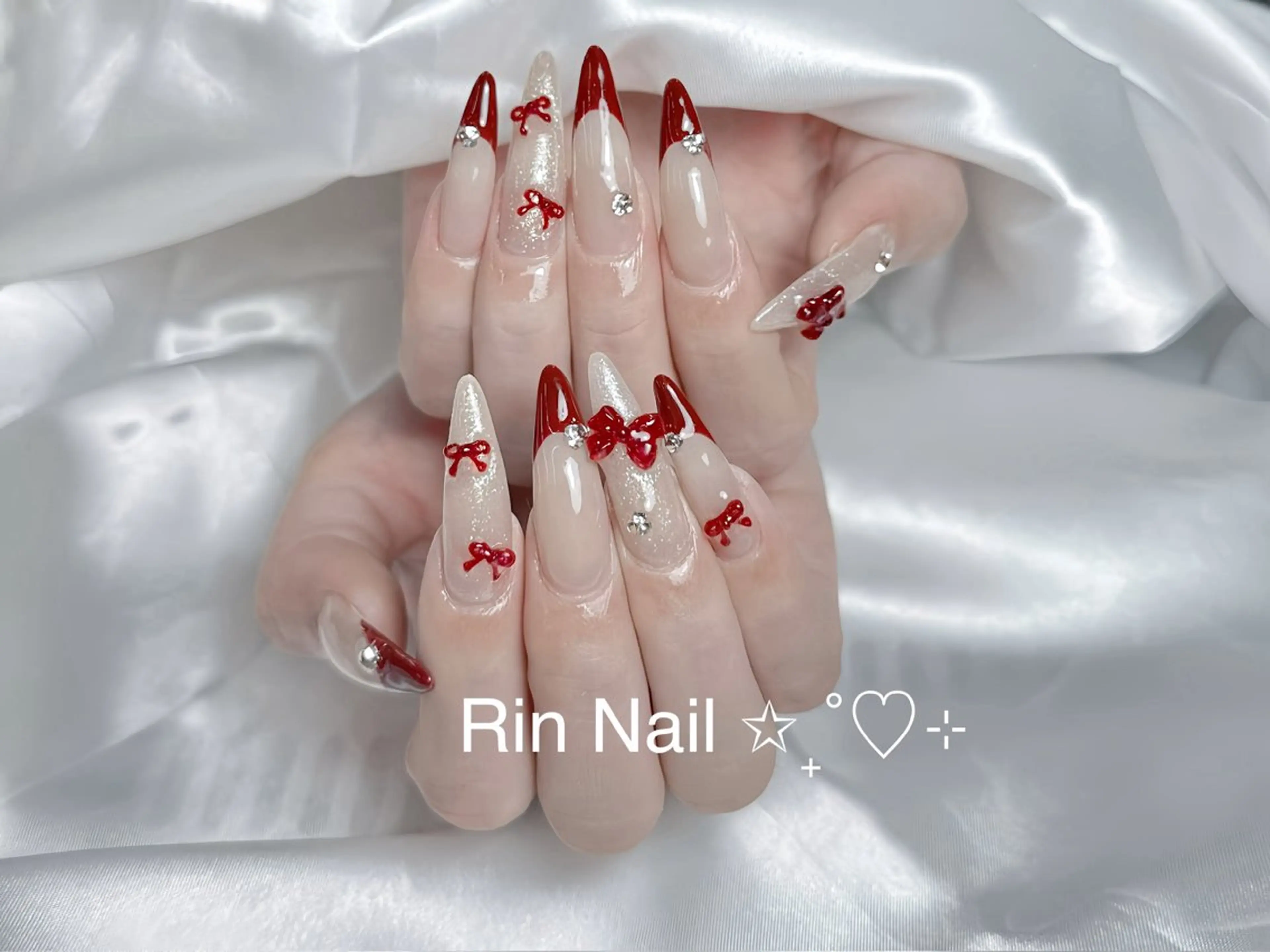 ネイル チークネイル フラッシュネイル フラワーネイル フットネイル ジェルネイル ハンドネイル Rin Nail Shinokuboのネイルデザイン