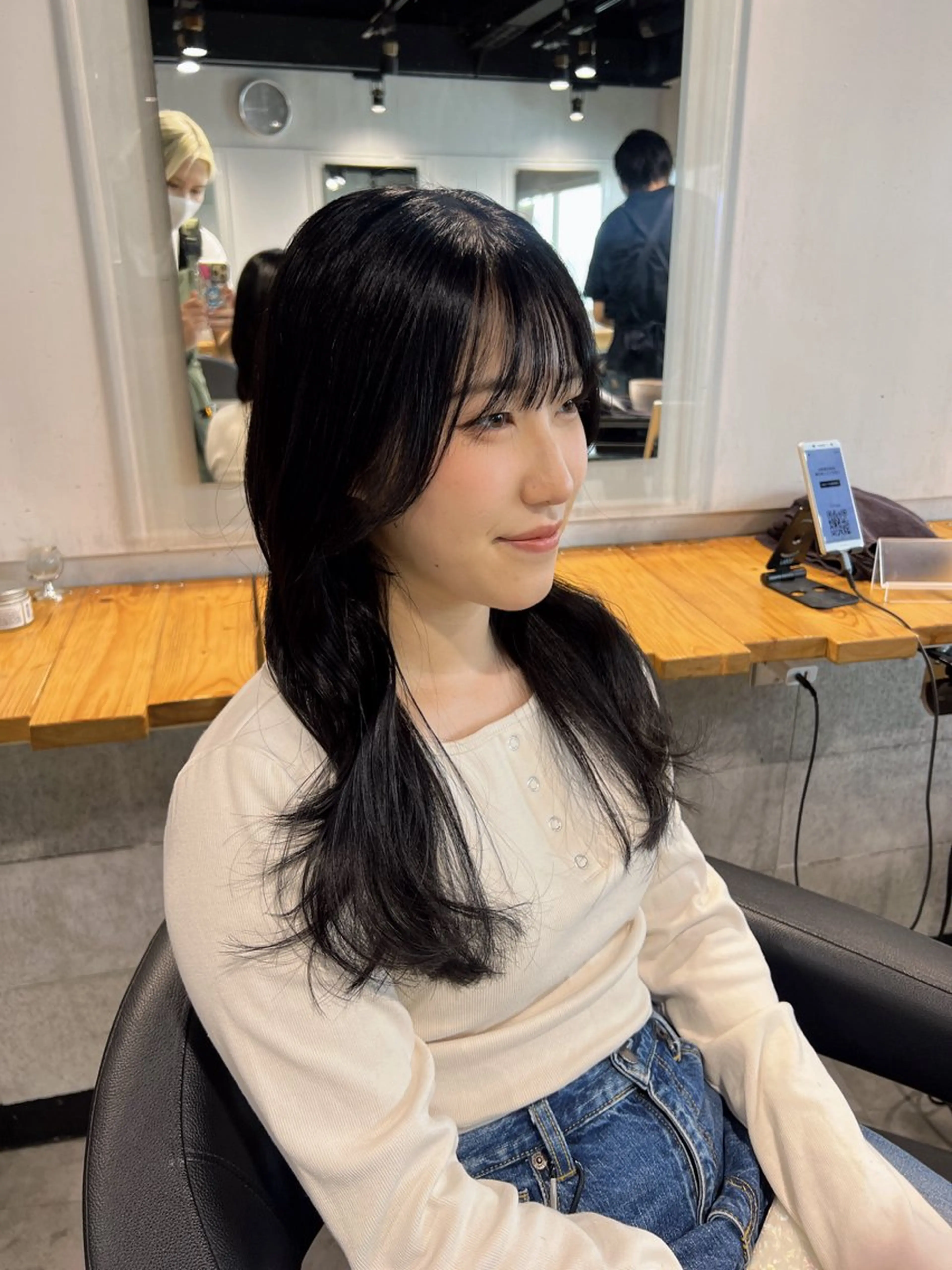 ロング カラー カット ヘアカラー NANAMI🩵 大人可愛い韓国ヘアのヘアスタイル