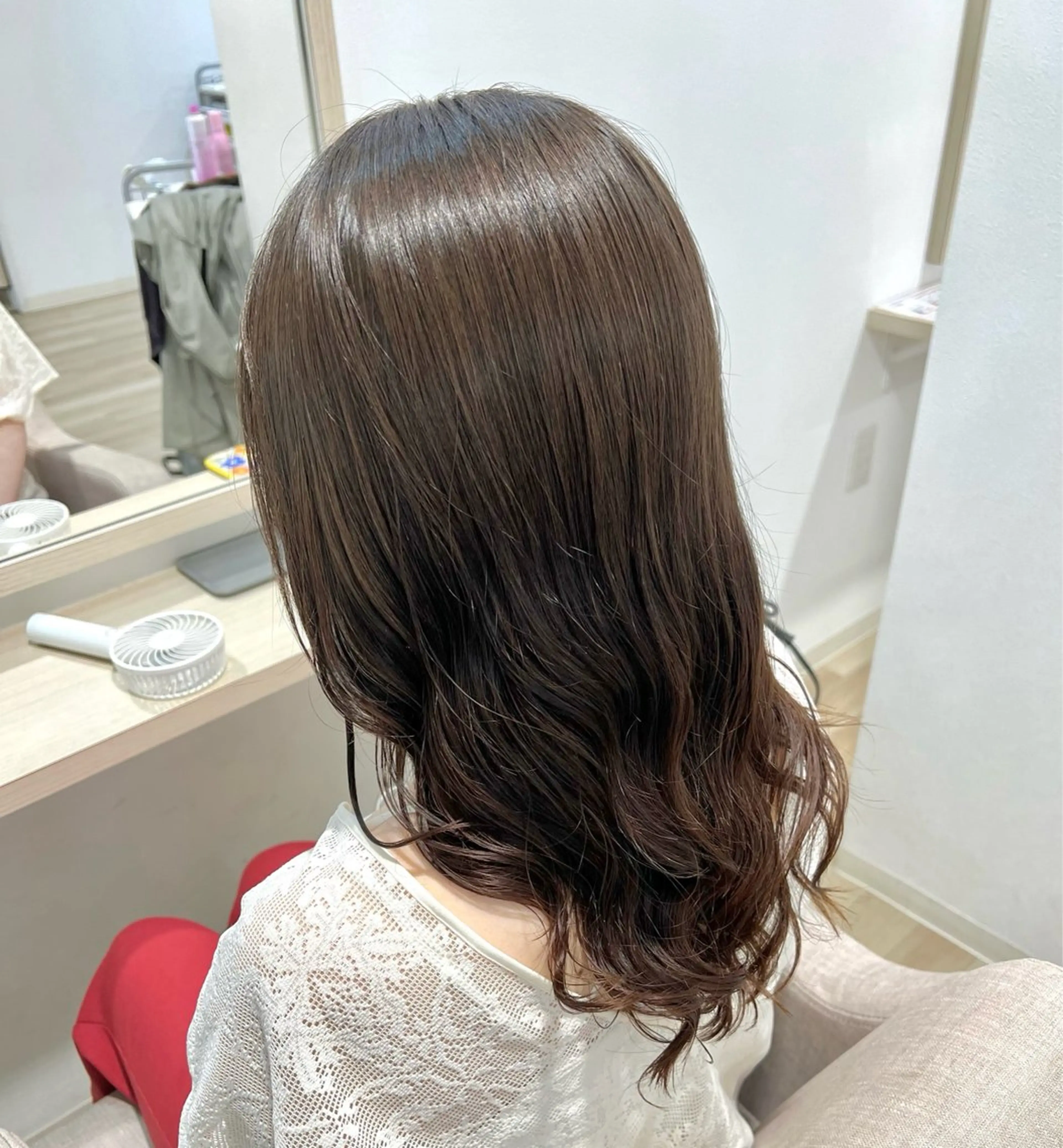 ミディアム パーマ ミディアムパーマ 秋山 勝陽のヘアスタイル