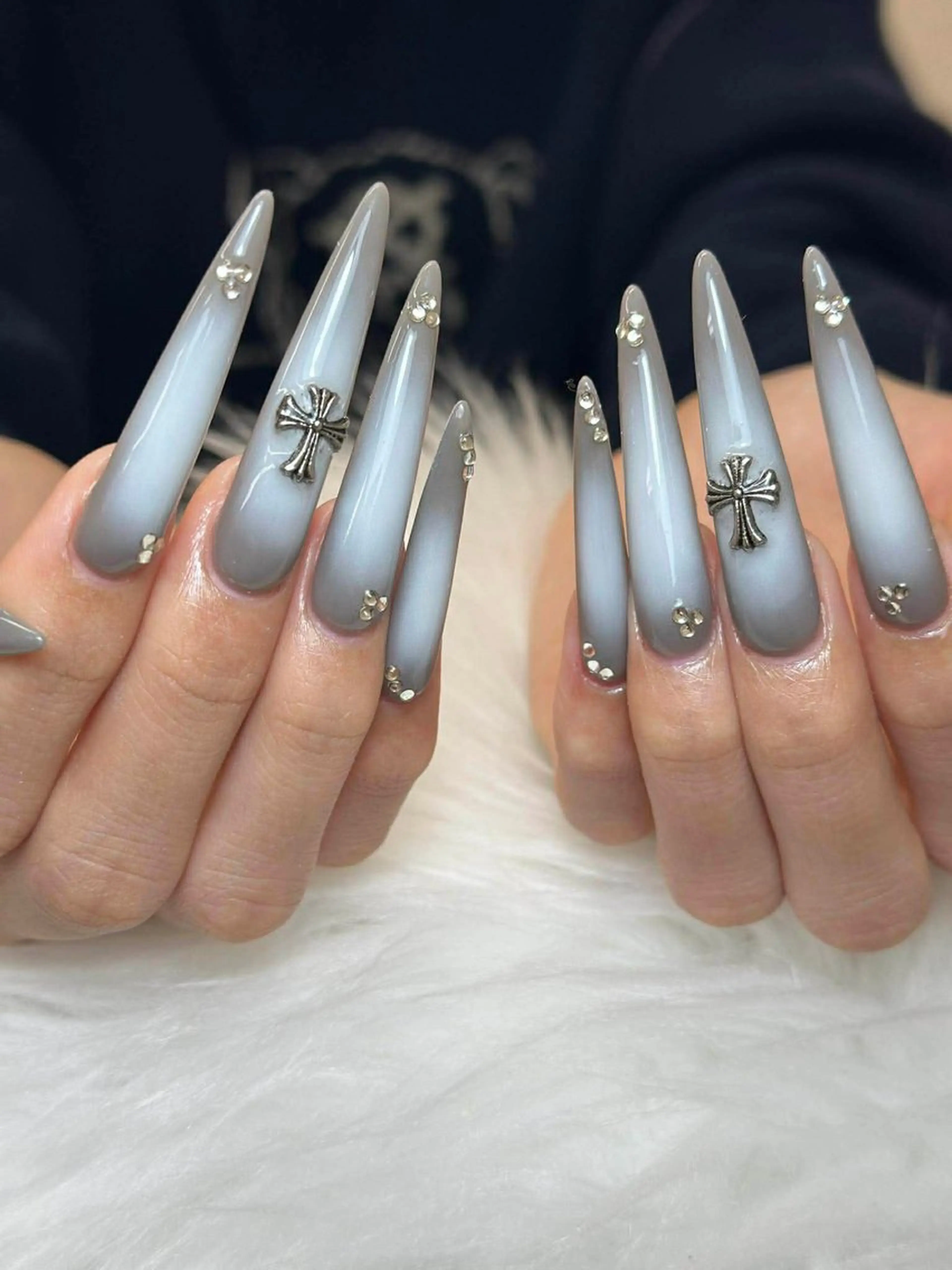 ネイル アートネイル 成人式 ジェルネイル ニュアンスネイル 夏ネイル ハンドネイル NIE MoMoのネイルデザイン