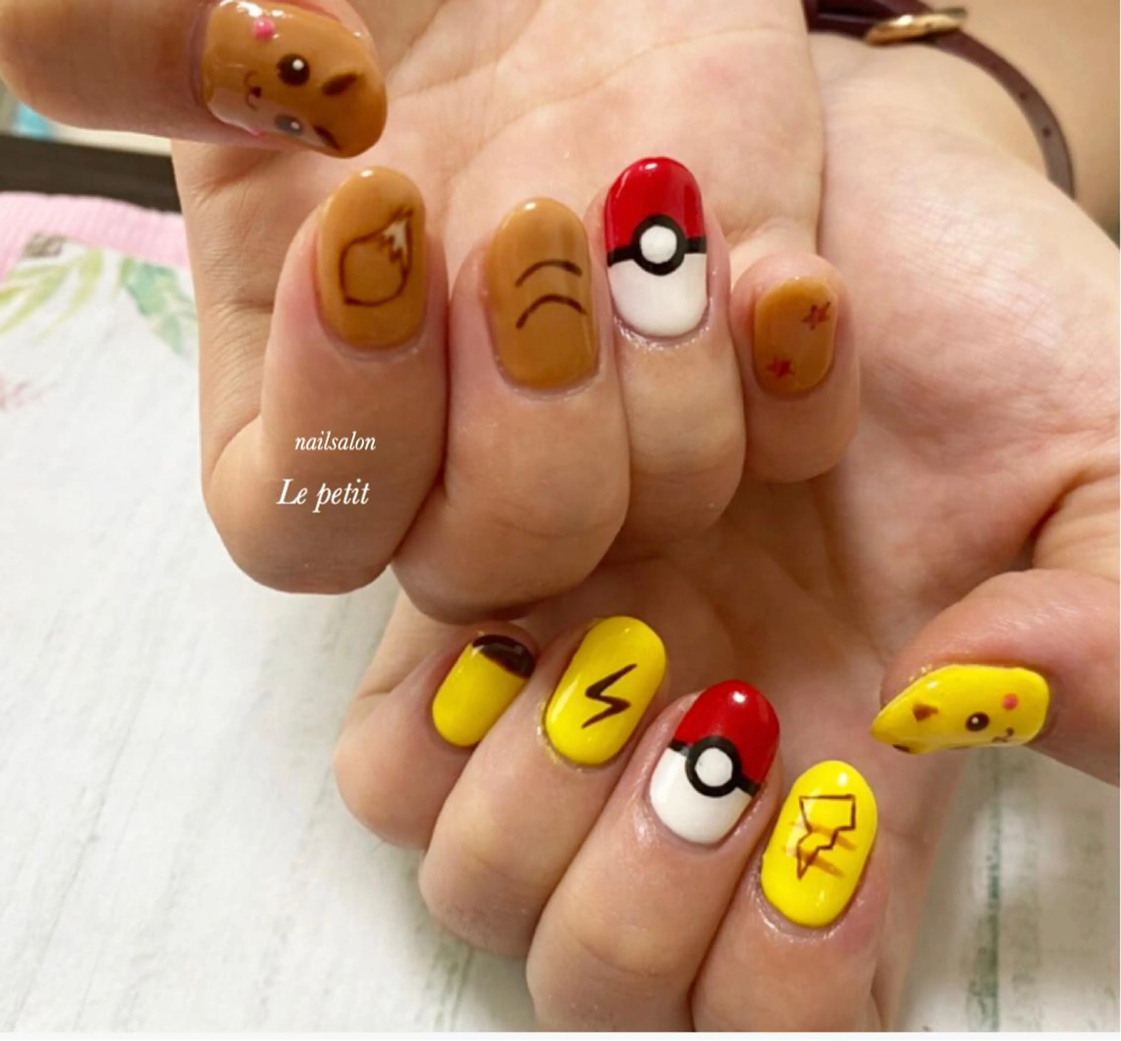 ネイル 石野 広佳のネイルデザイン