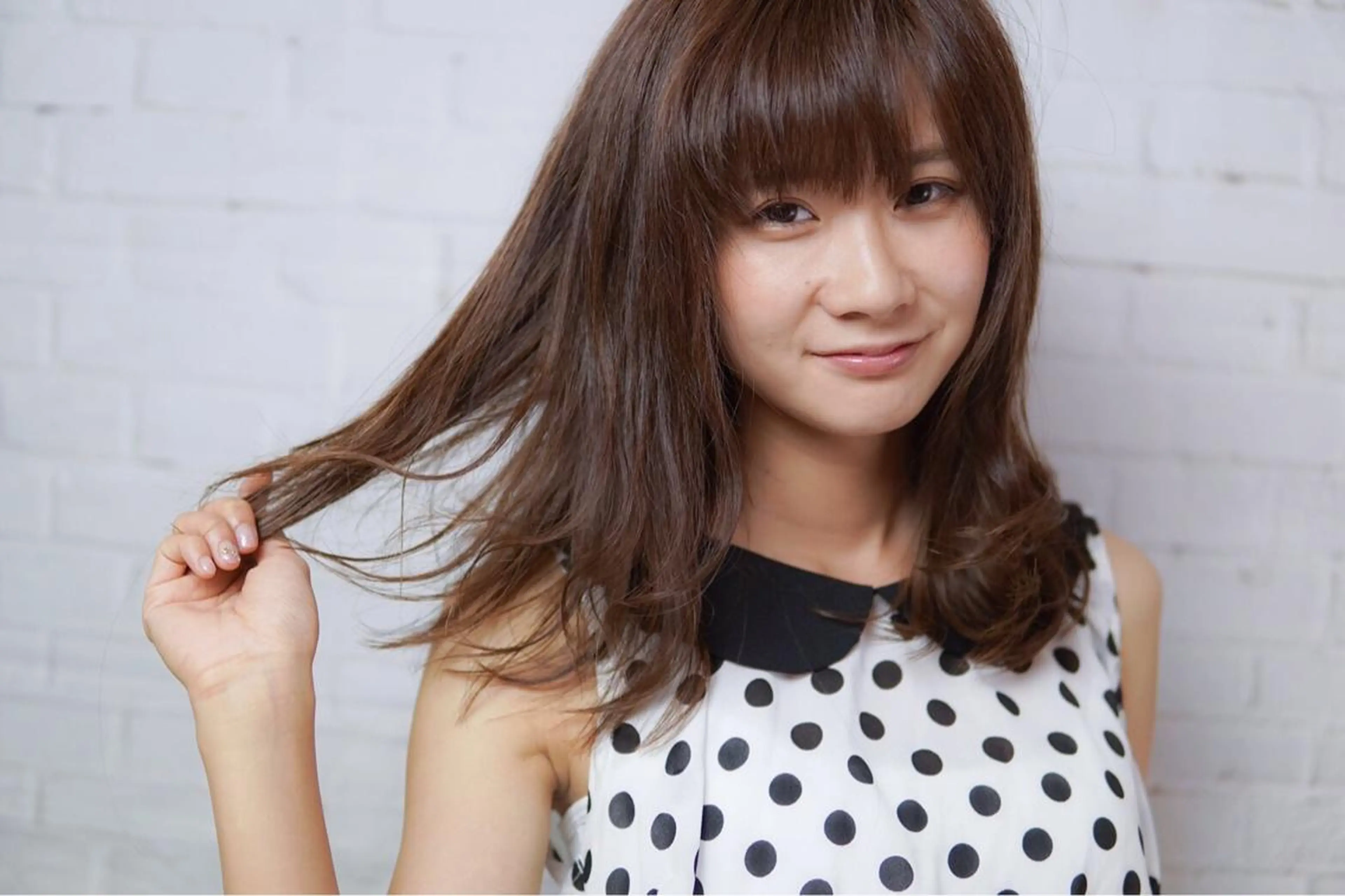 ミディアム セミロング カラー パーマ EARTH 志木店のヘアスタイル