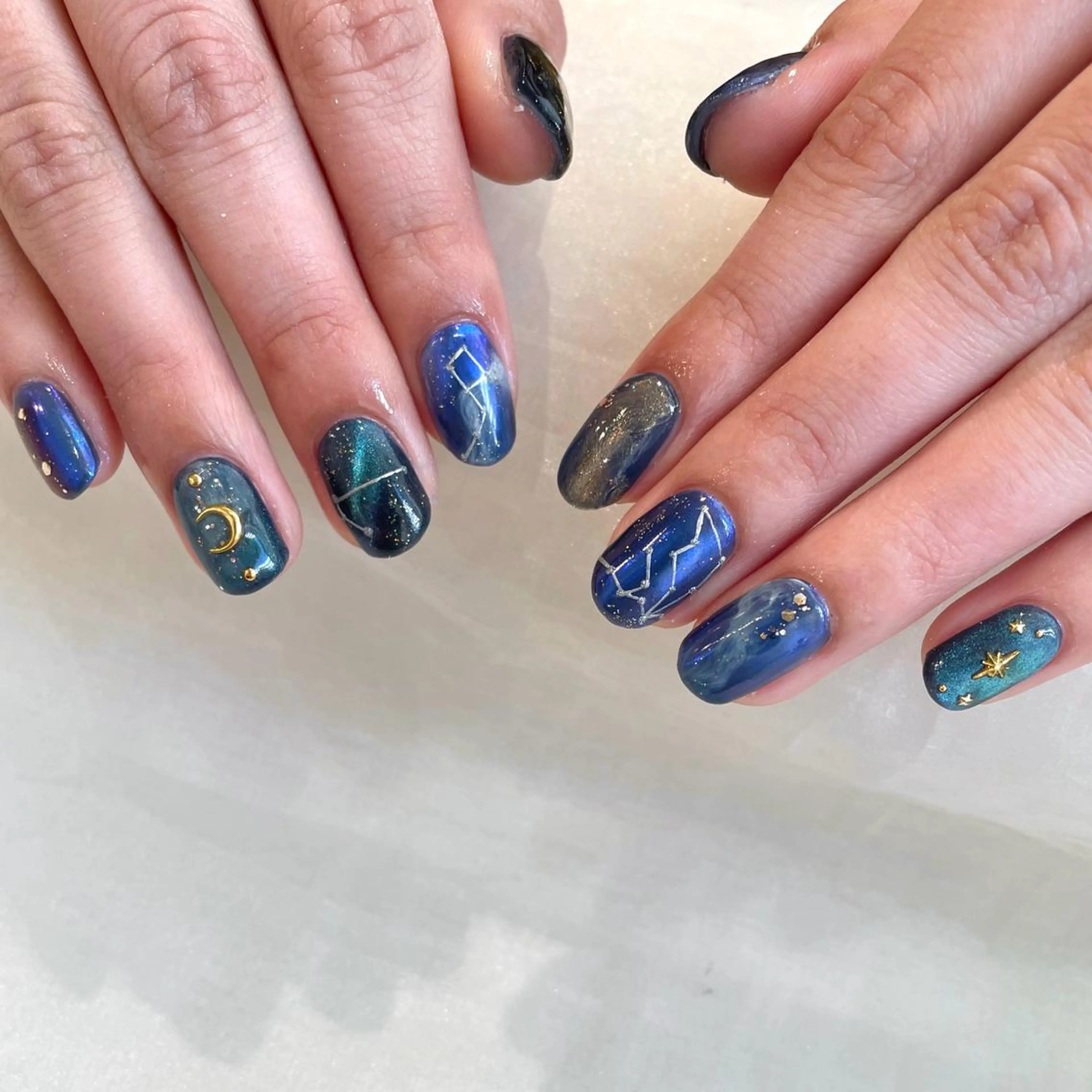 ネイル ハンドネイル 新井 ひなののネイルデザイン