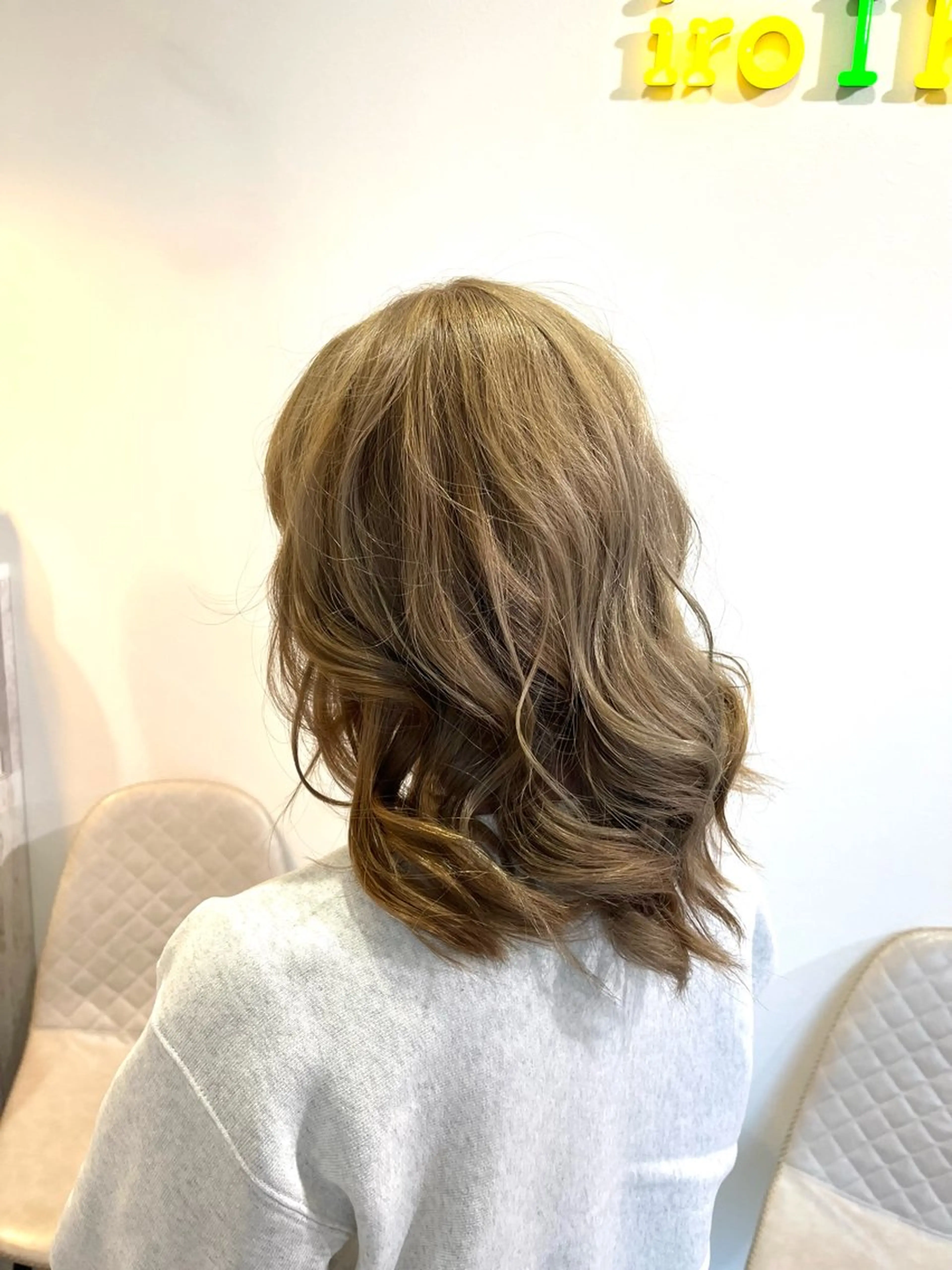 ミディアム カラー カット ヘアカラー トリートメント イロアイヘアー Renのヘアスタイル