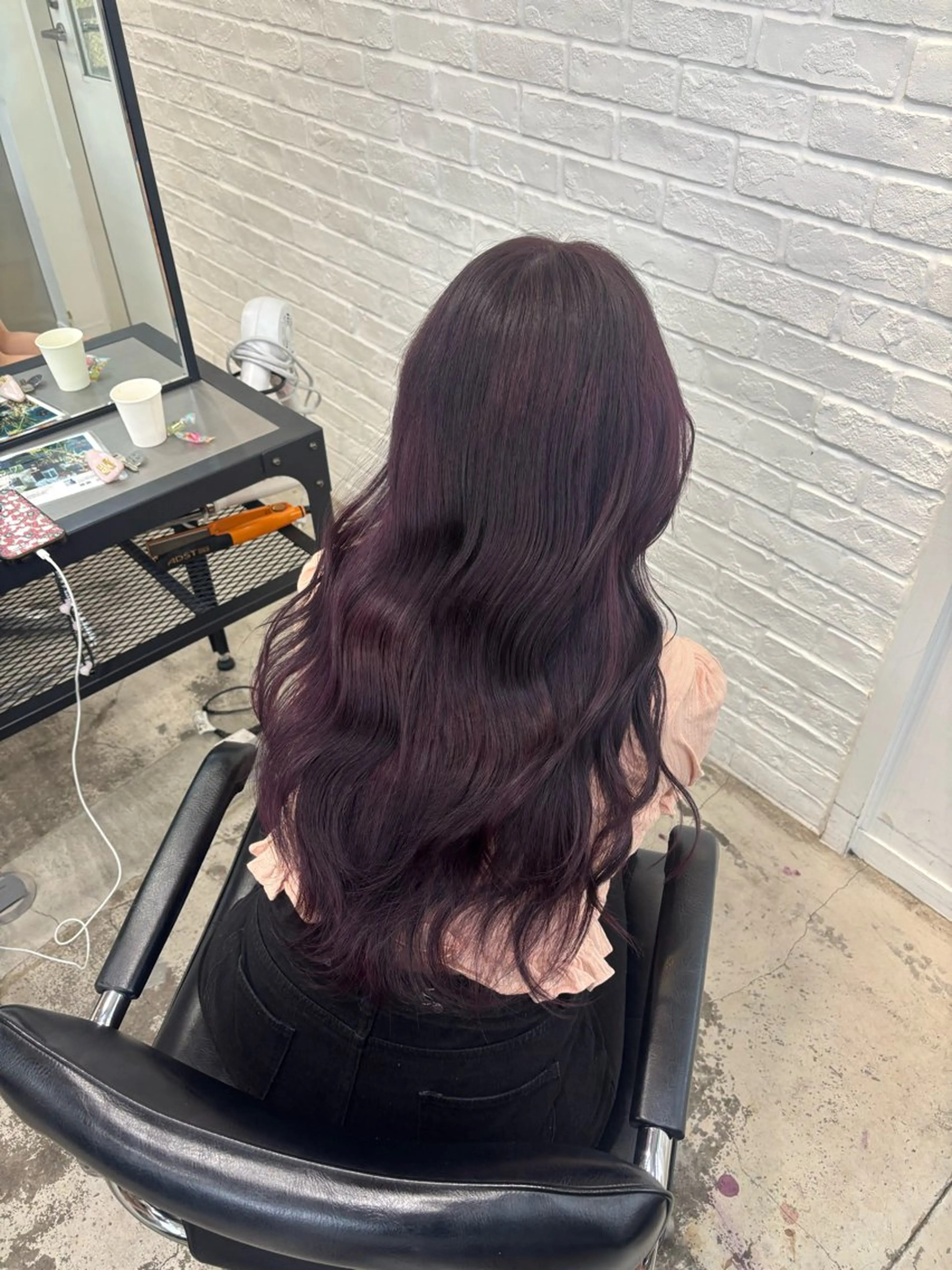 ロング カラー レッドカラー レイヤー sala 推しカラー職人🎀のヘアスタイル