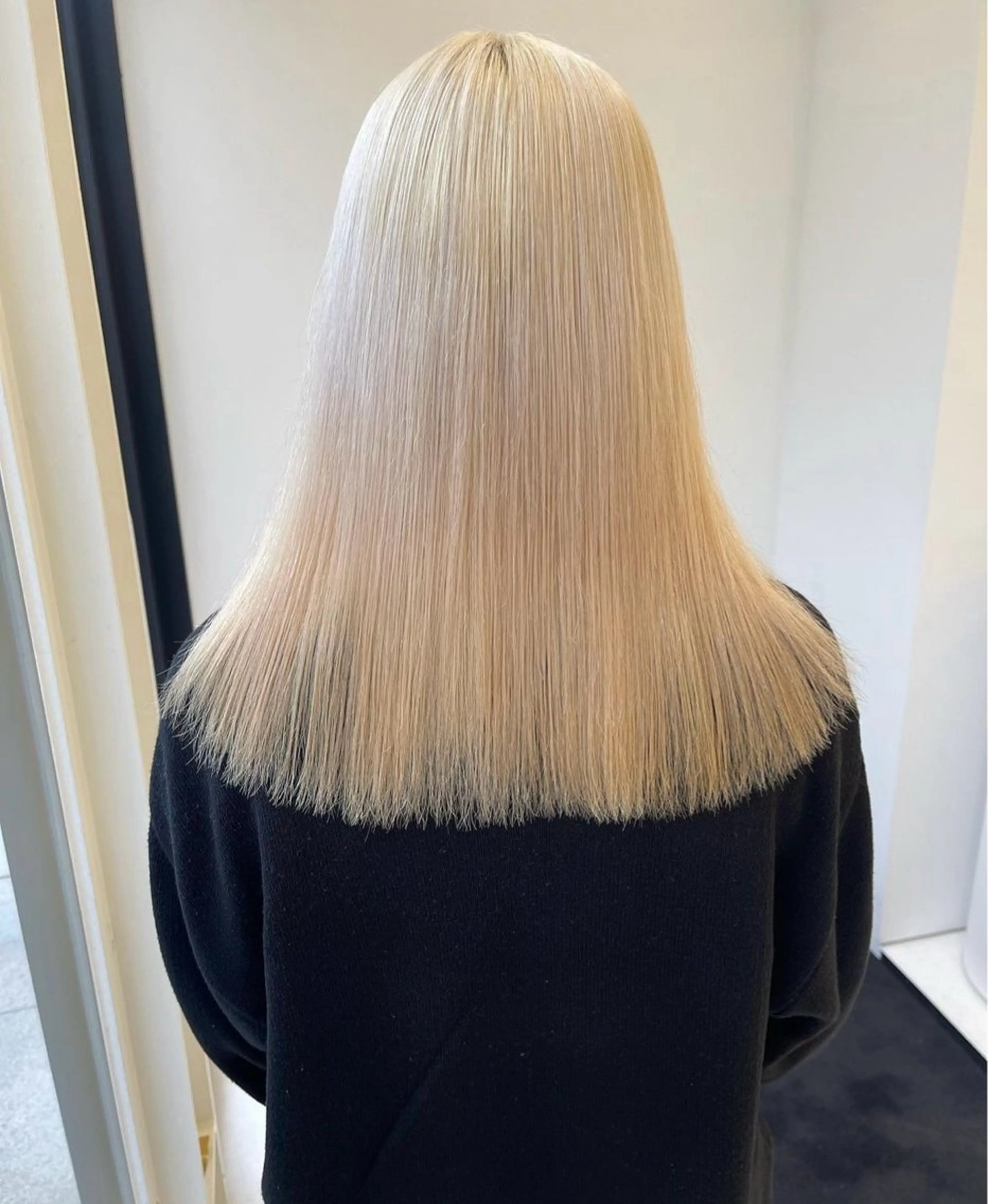 ミディアム カラー ヘアカラー cono noughtのヘアスタイル