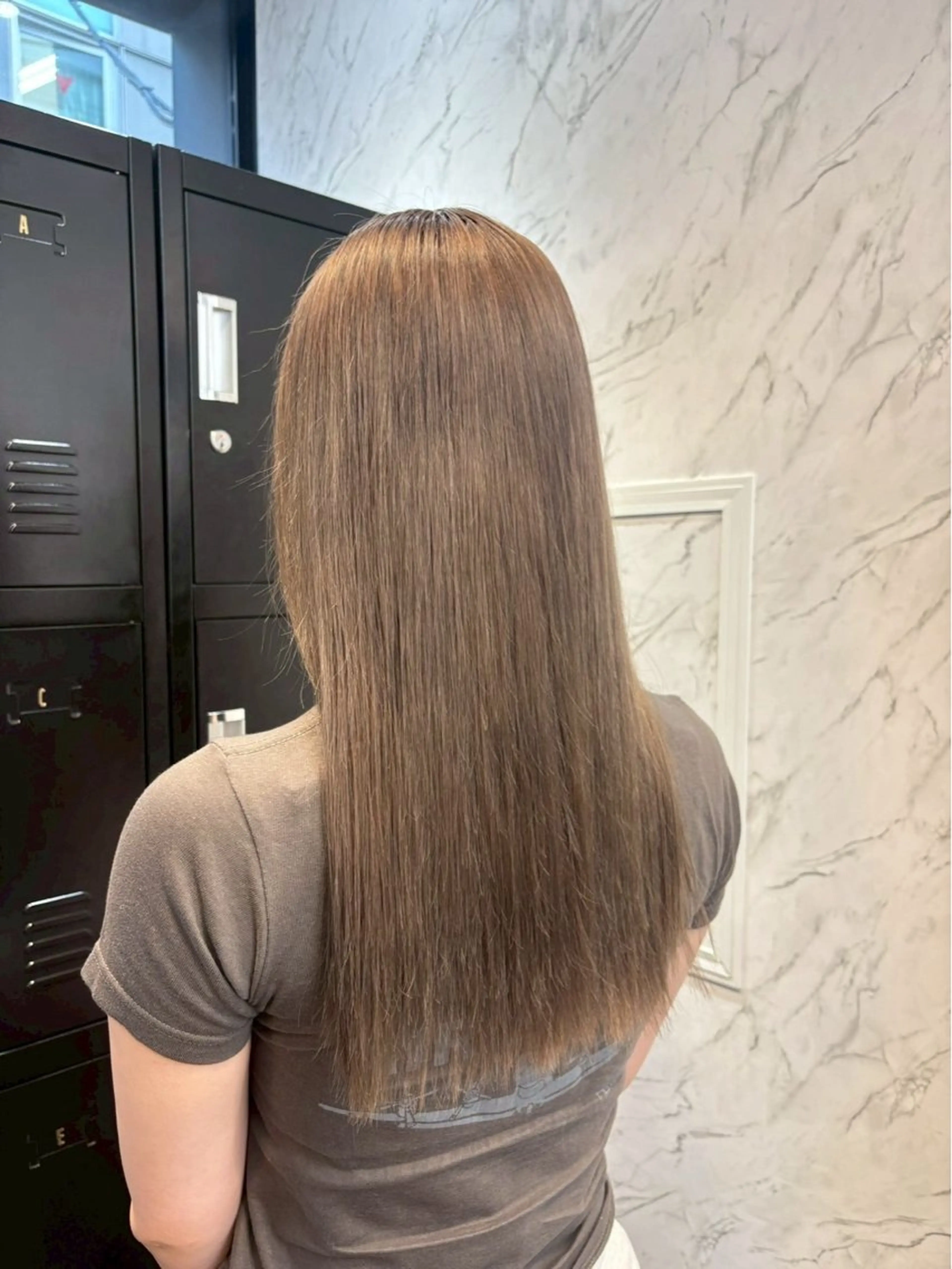 ロング カラー ヘアカラー ⋆✦ Leon カット¥1100のヘアスタイル