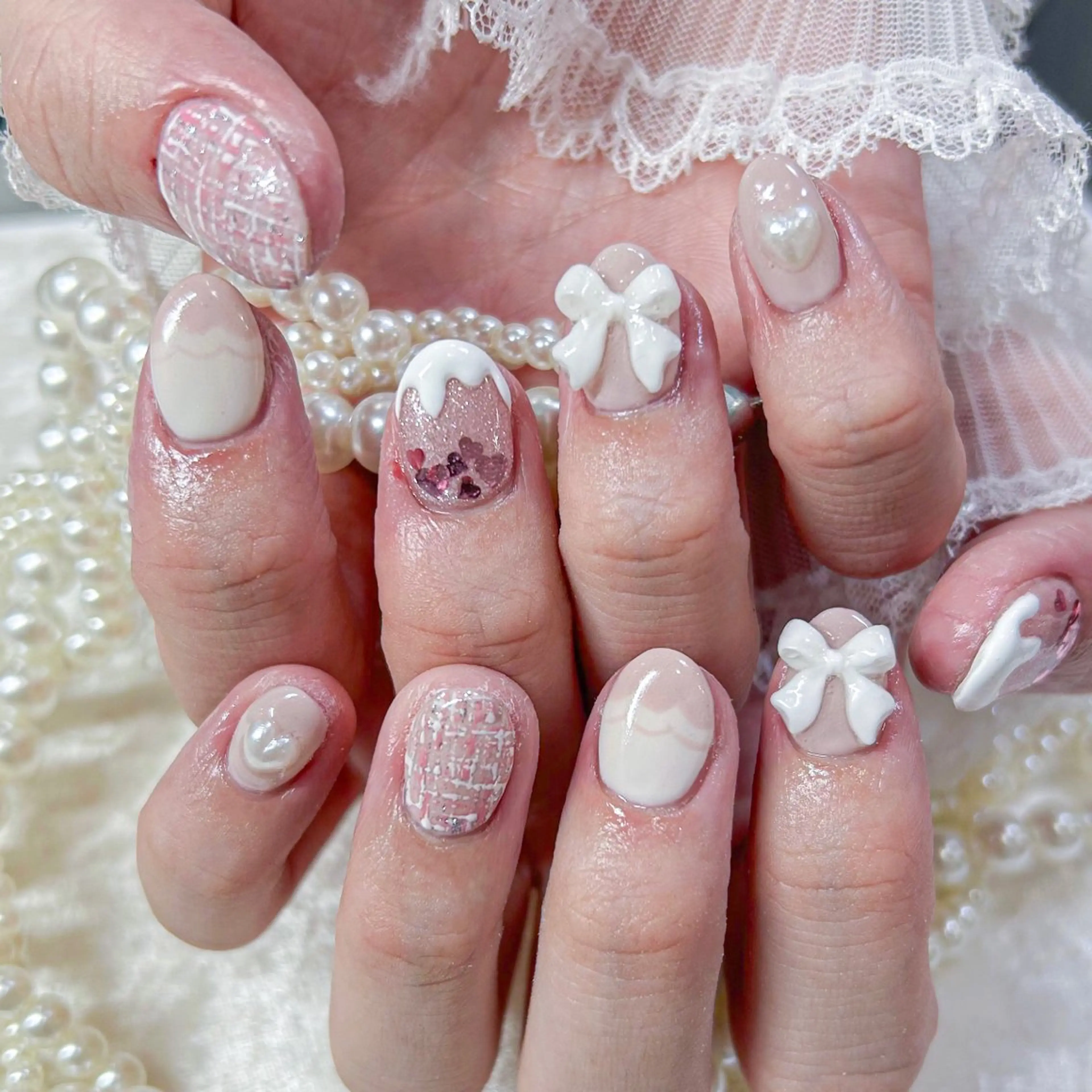 ネイル アートネイル 長さ出し フットネイル 韓国ネイル マグネットネイル ハンドネイル Minami 🍓のネイルデザイン