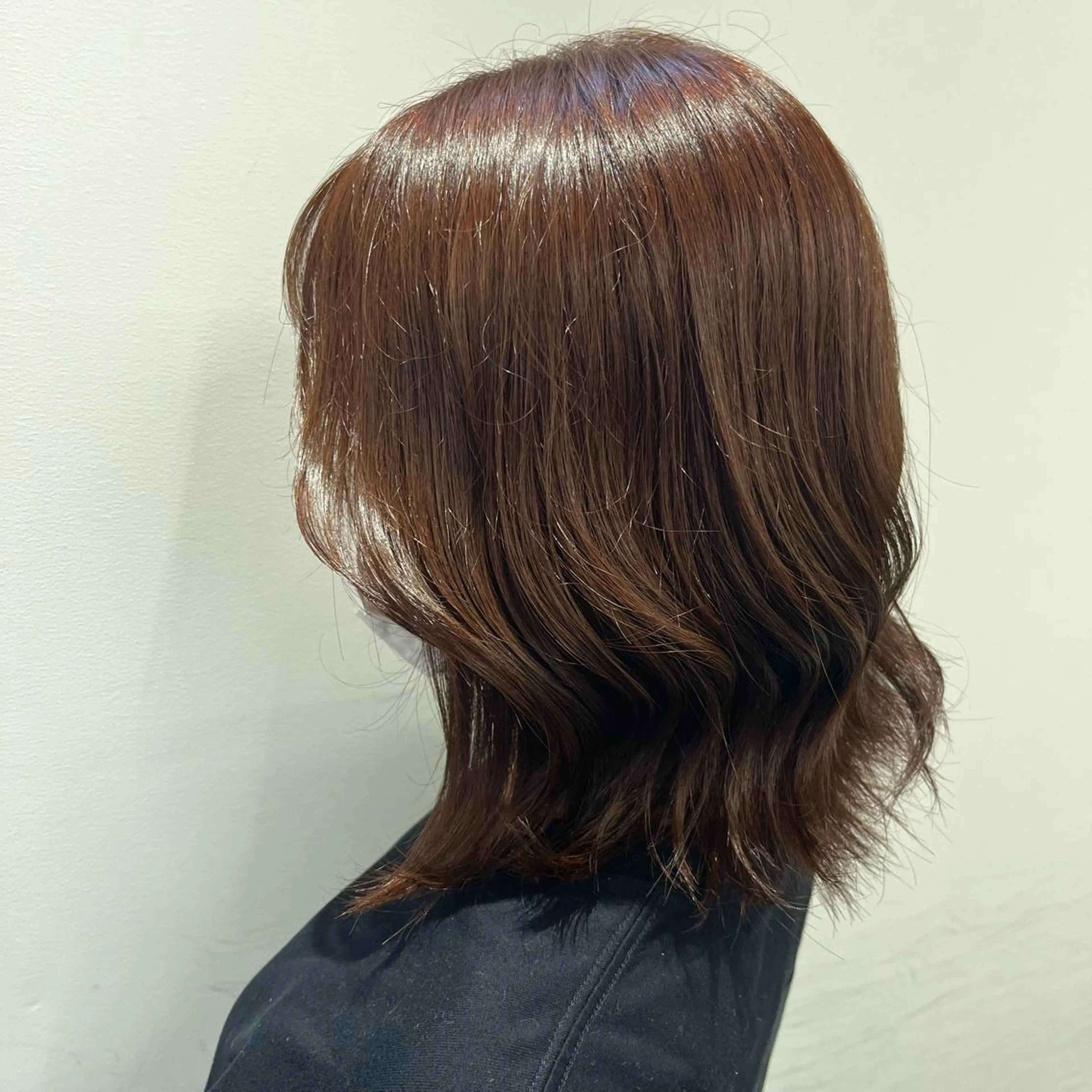 ミディアム カラー ブラウンカラー オレンジ オレンジブラウン おくだ　りお /ハイトーンカラーのヘアスタイル