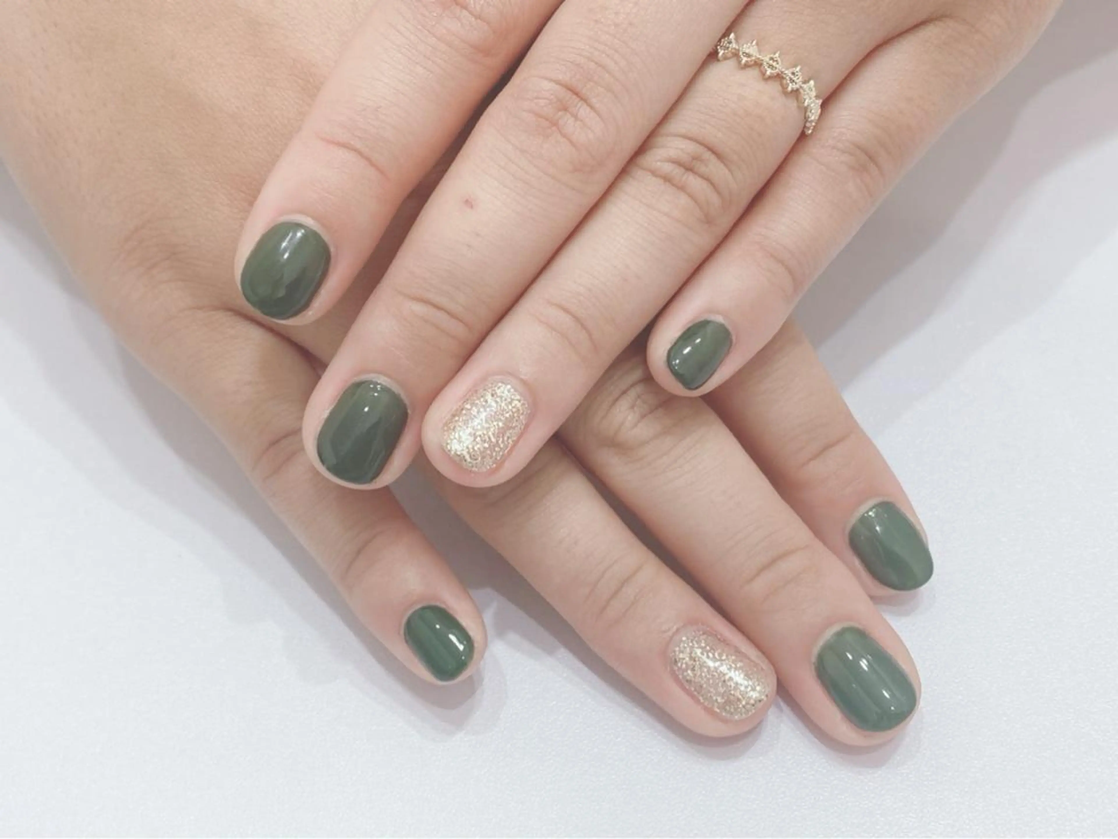 ネイル グリーン GODDESNAIL satomiのネイルデザイン