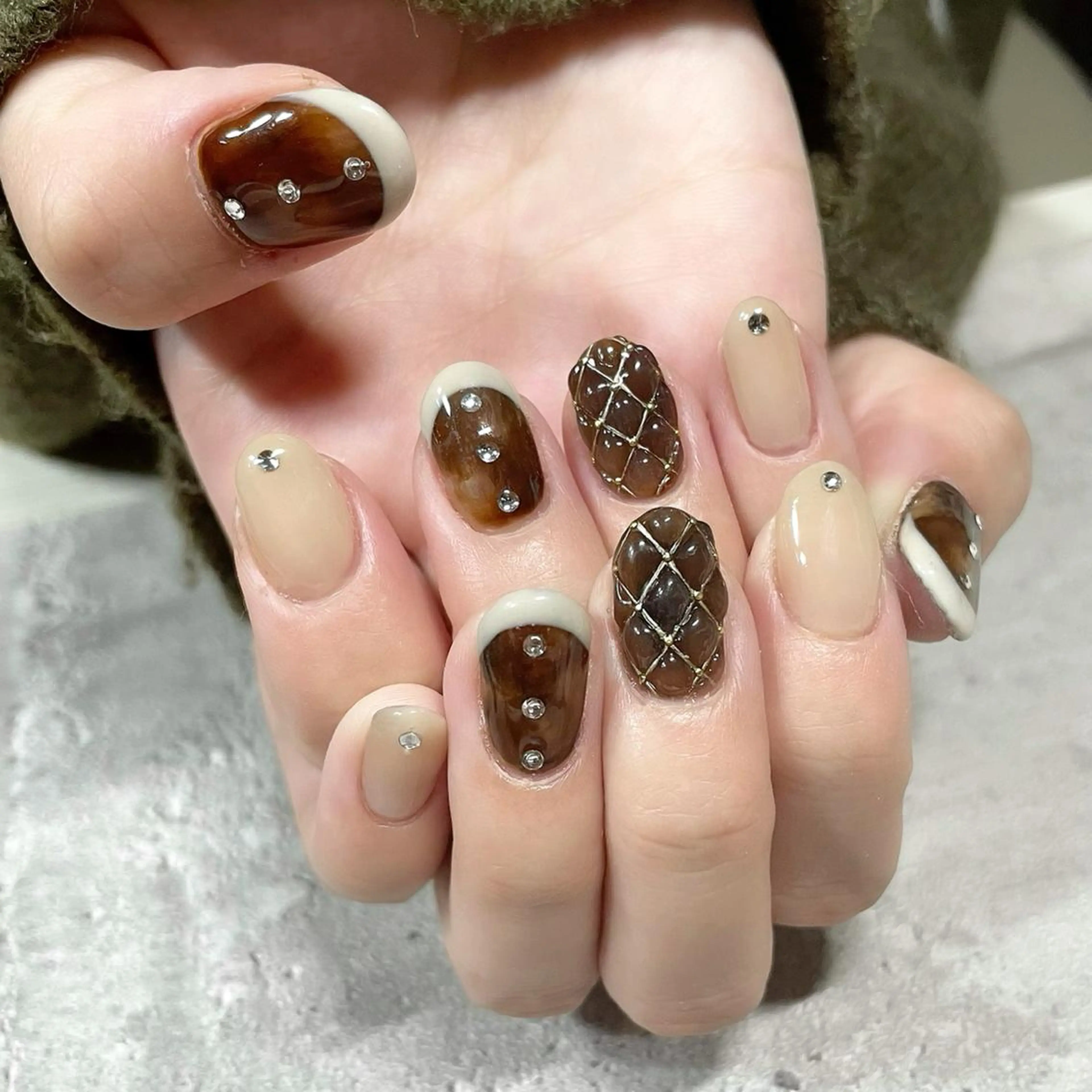 ネイル ジェルネイル 東 千夏のネイルデザイン