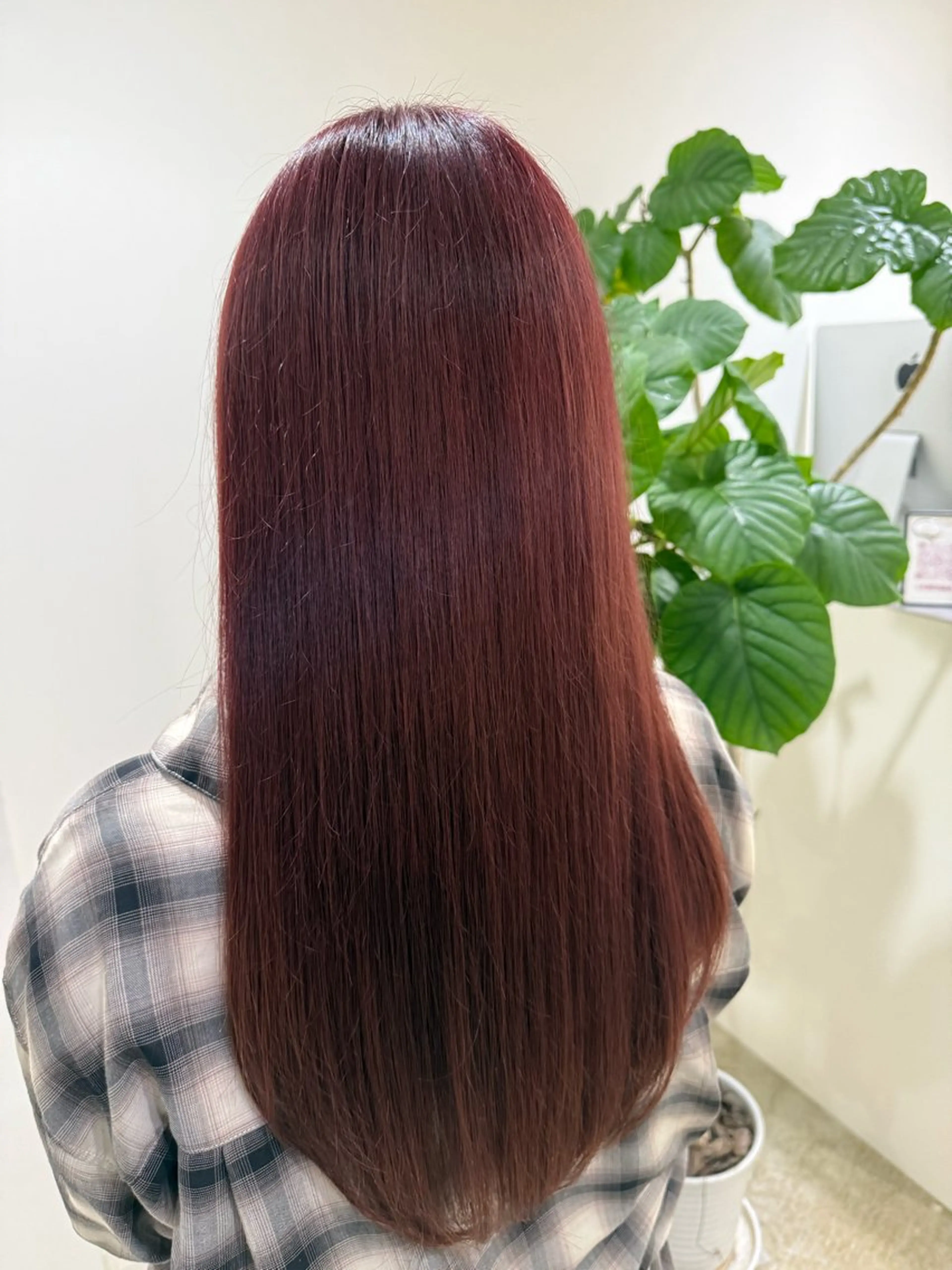ロング カラー ブリーチ Lien カレンのヘアスタイル