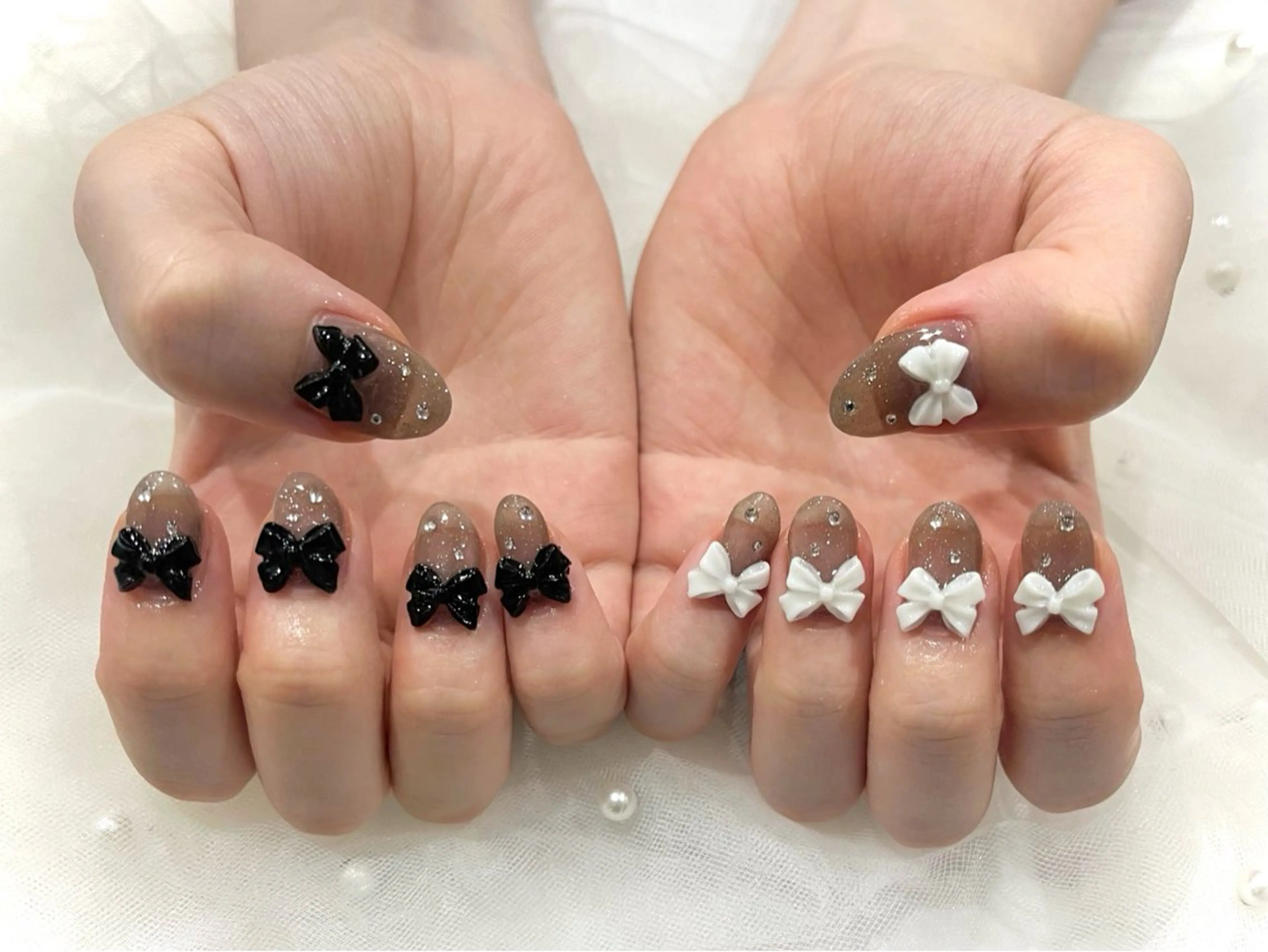 ネイル リボン ハンドネイル Nail salon Cielel⟡Ayaのネイルデザイン