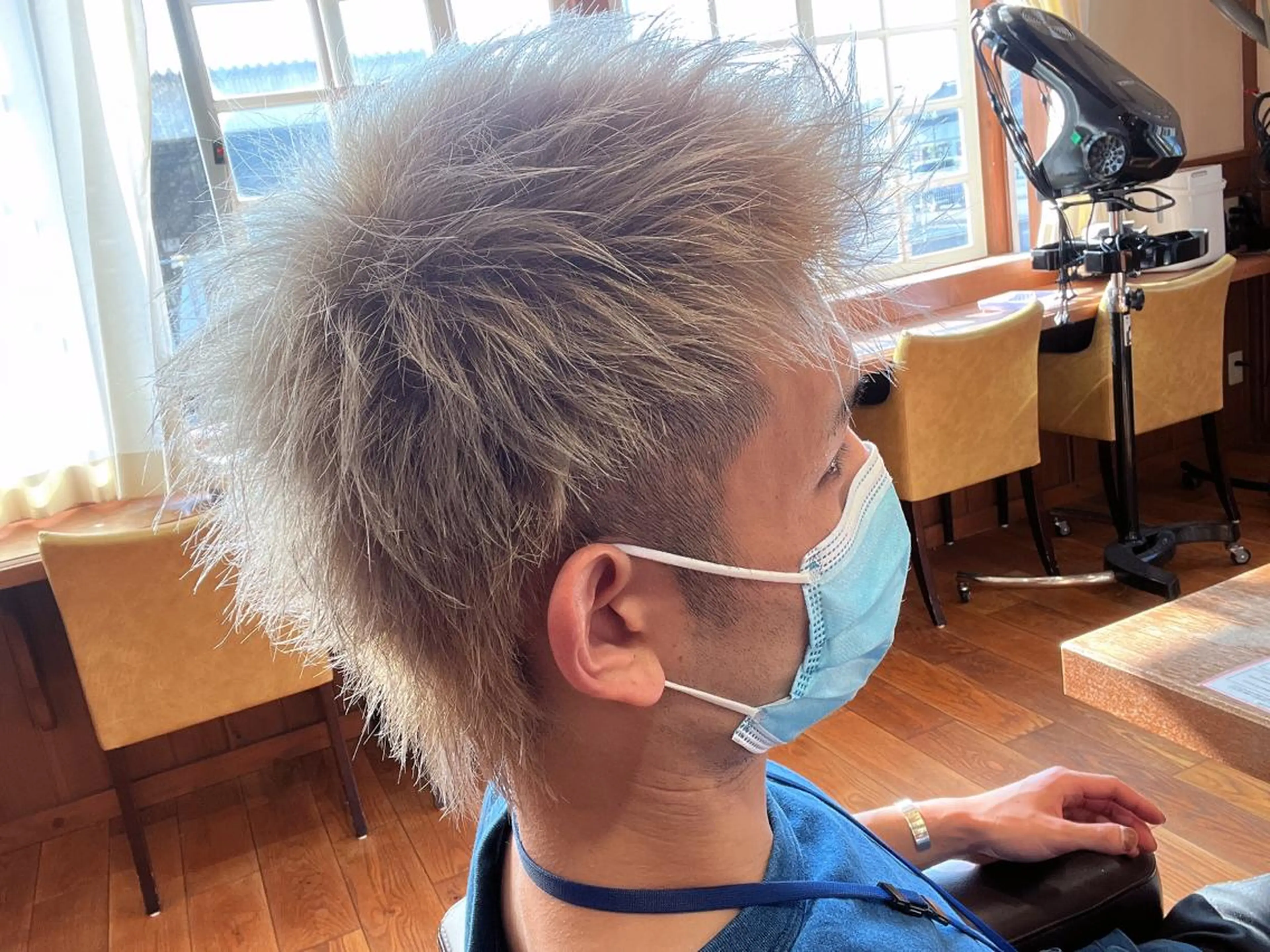 ショート カラー メンズ Artist 藤﨑紘成のヘアスタイル