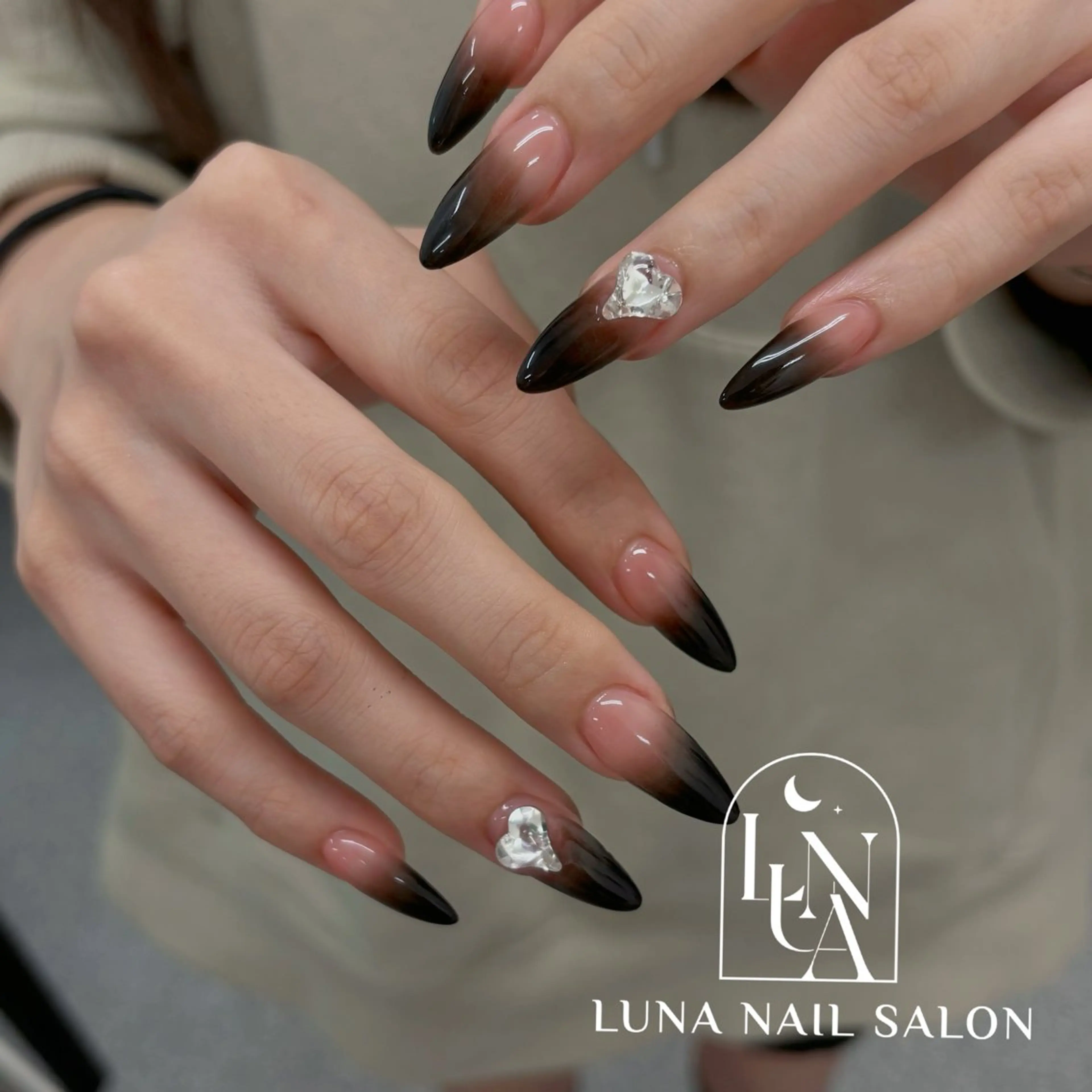 ネイル ハンドネイル ハンドケア LUNA Nail salon💕のネイルデザイン