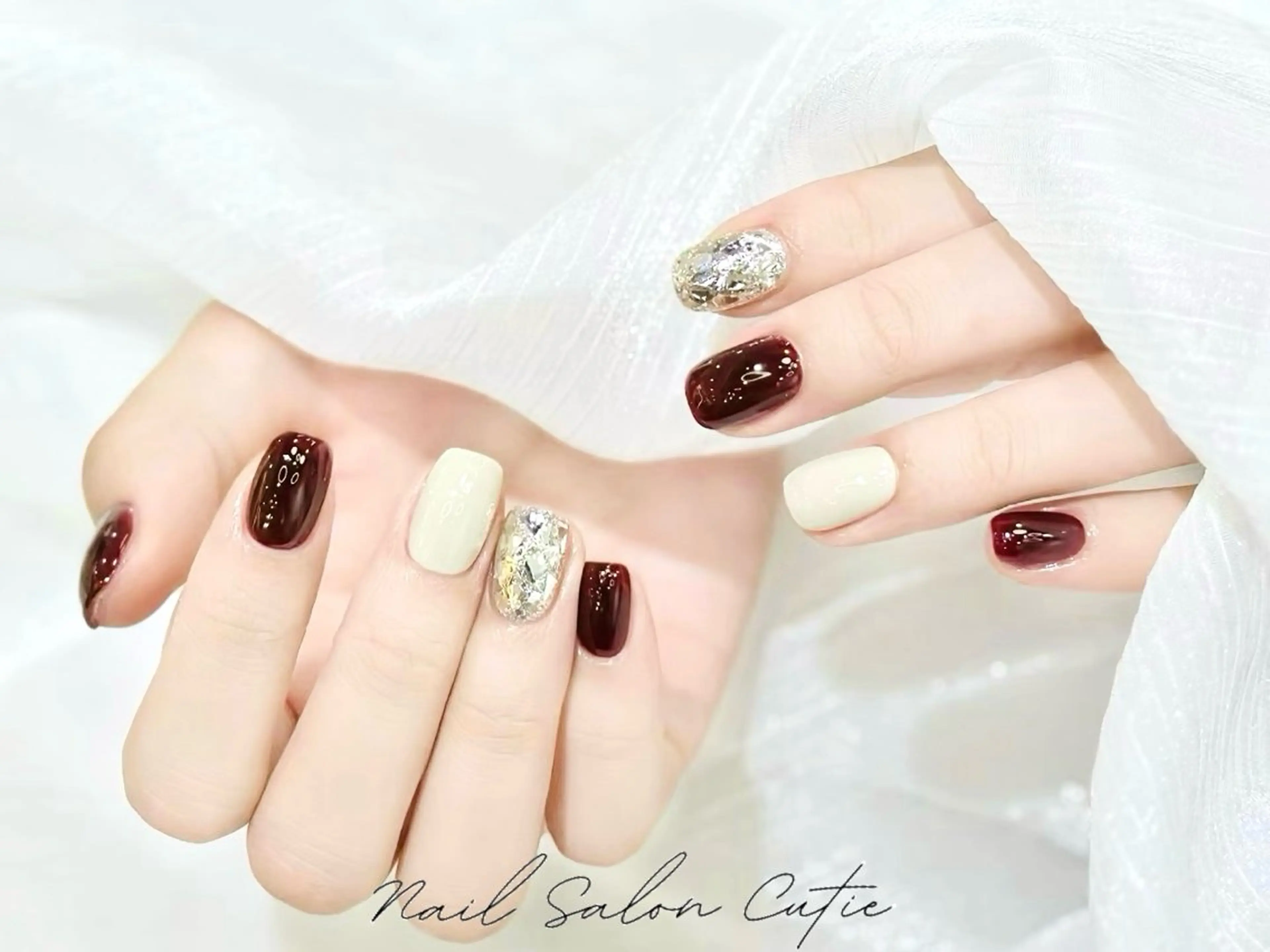 ネイル ジェルネイル ハート 韓国ネイル 持ち込み オフィスネイル 池袋ワンホンネイル SALE実施中のネイルデザイン