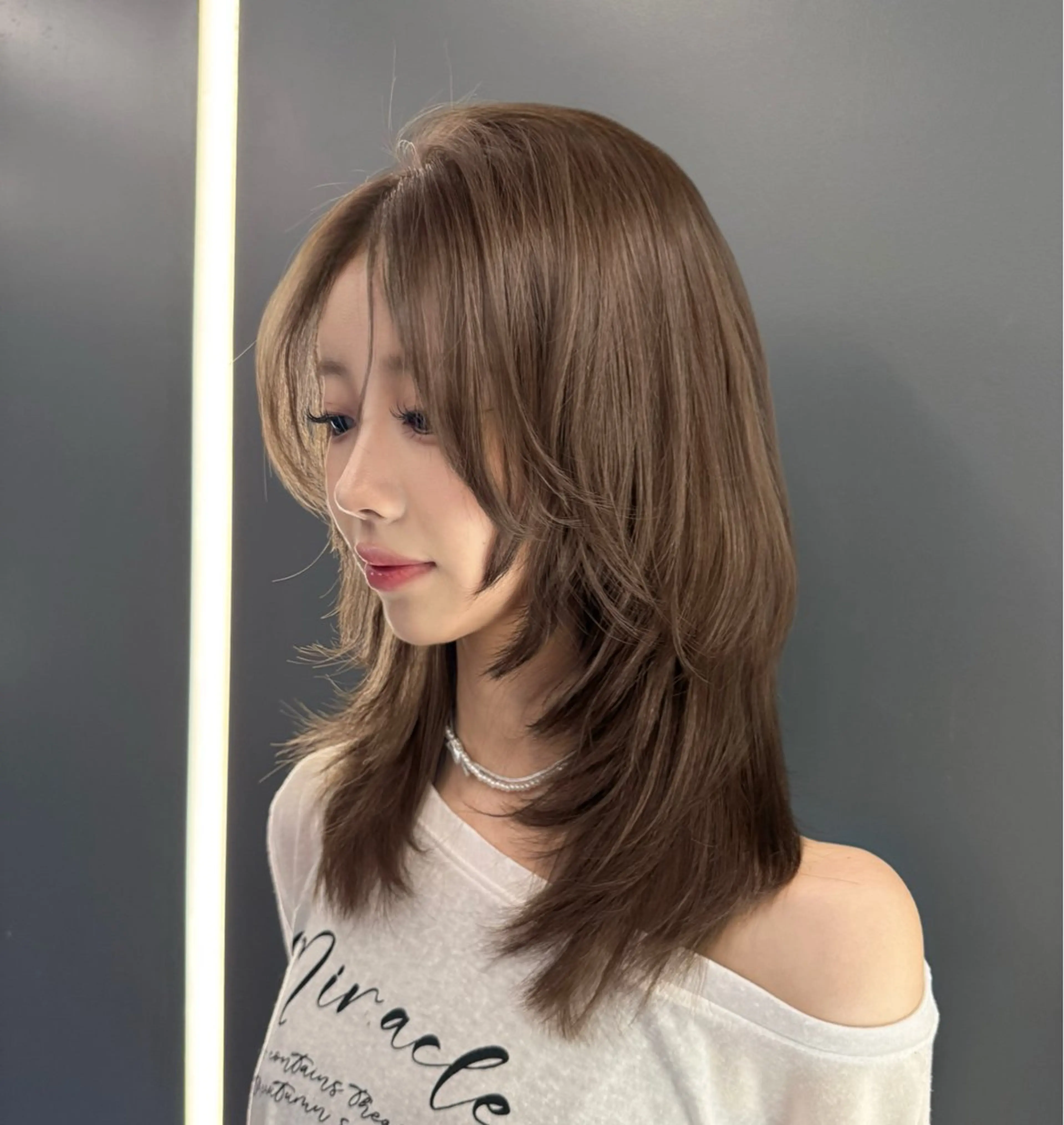 ロング カラー ヘアアレンジ ベージュカラー ブリーチ ヘーゼル ブリーチなしカラー ワンホンヘア RioN/網紅ヘア 🩶透明感艶カラーのヘアスタイル