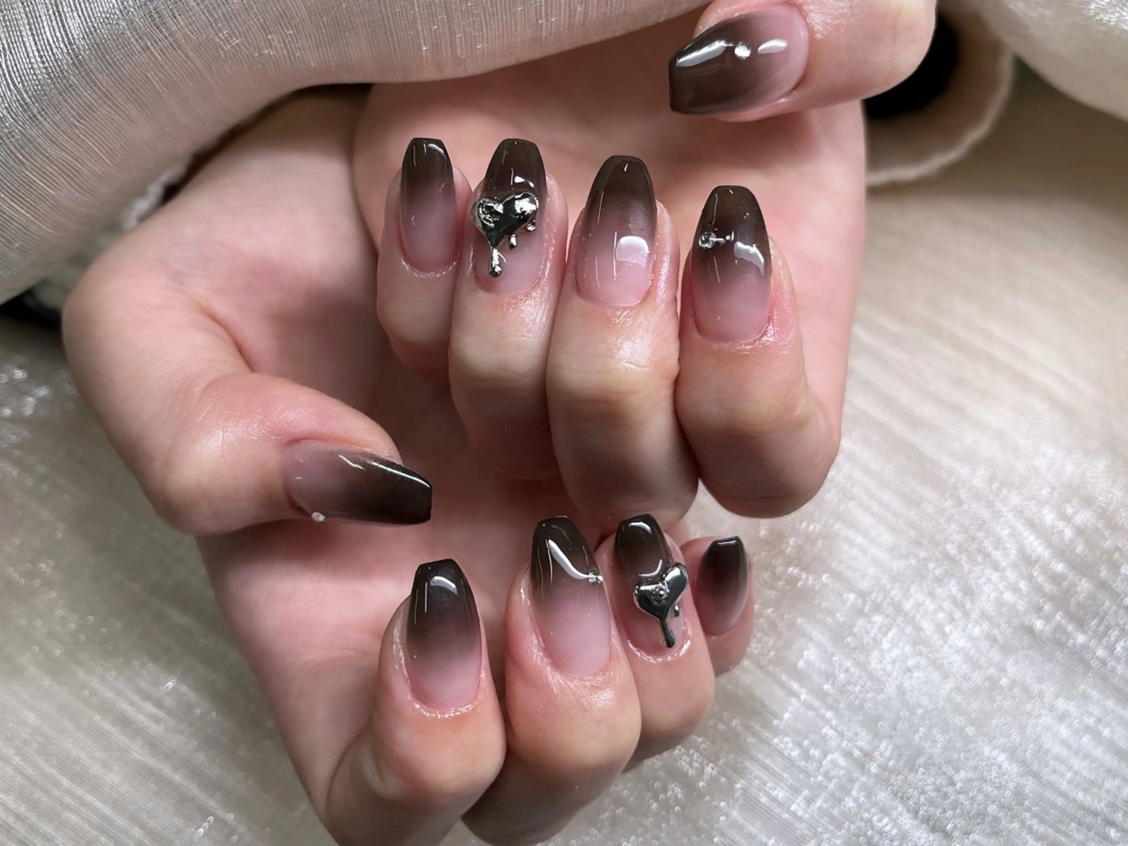 ネイル マグネットネイル 持ち込み ワンカラーネイル ワンホンネイル ハンドネイル ToliyDeliy Nail Salonのネイルデザイン