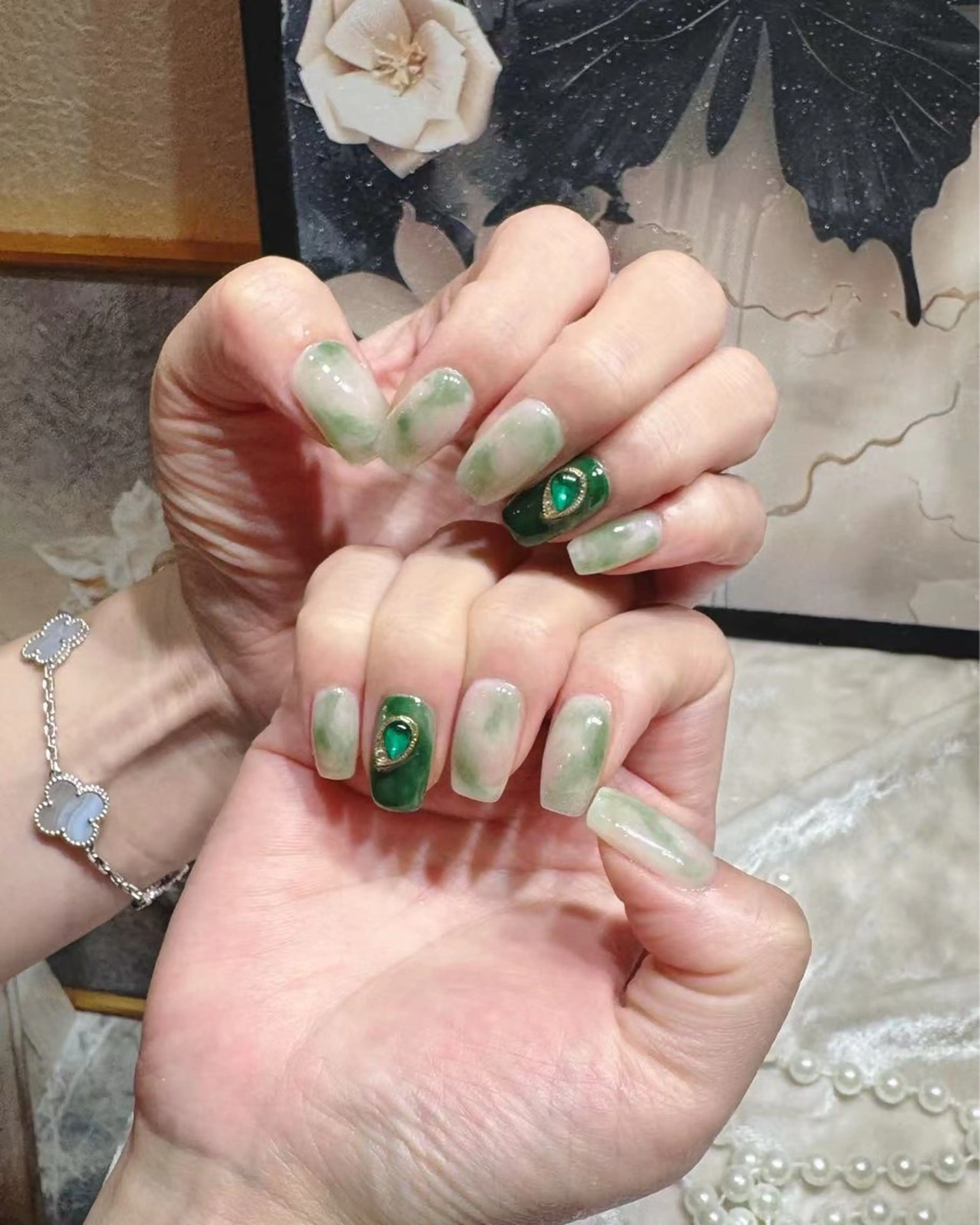 ネイル アートネイル フットネイル ジェルネイル ハート マグネットネイル Babarla　Nail　Salon所属・babarla Nailのネイルデザイン