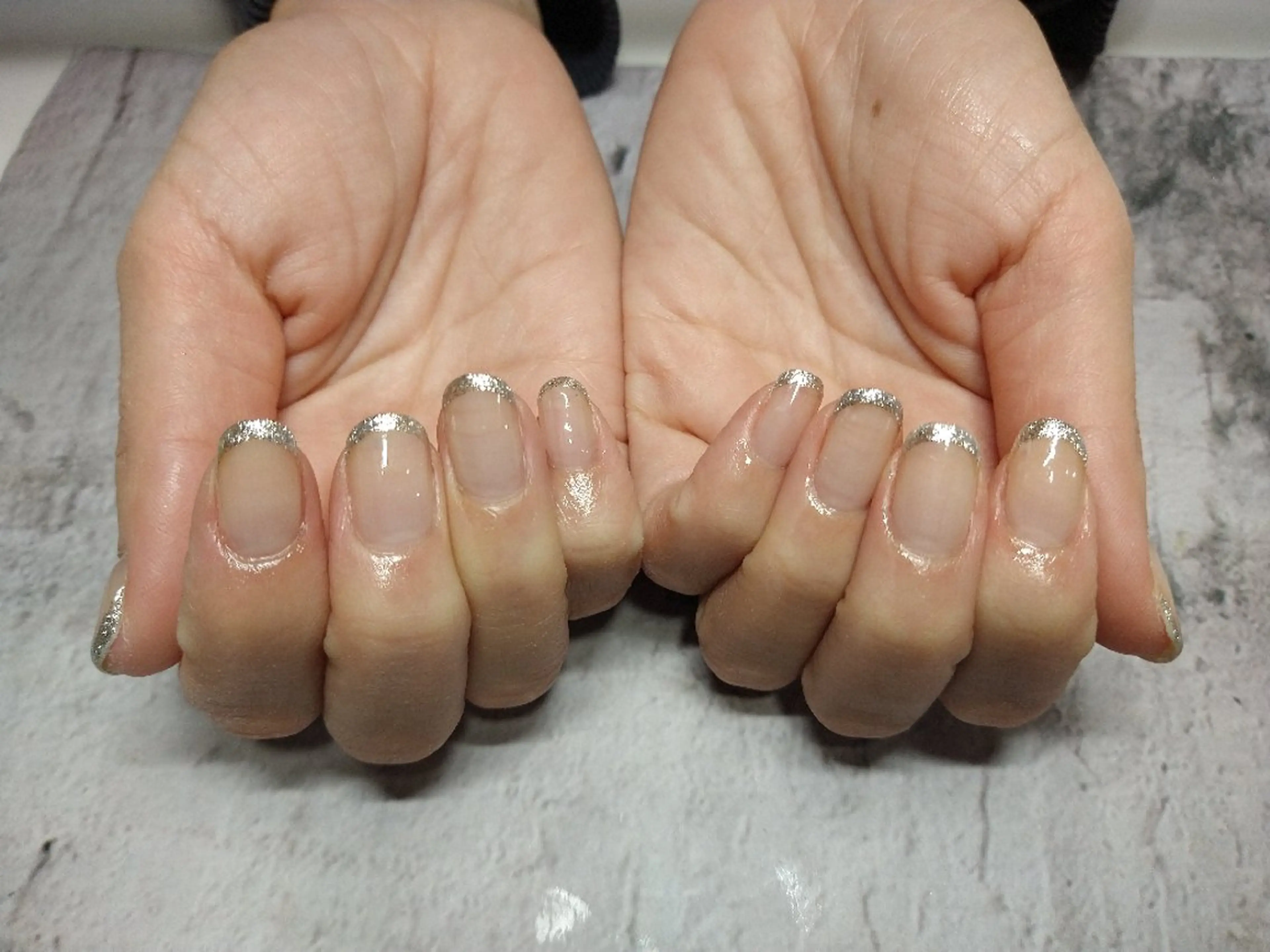 ネイル フレンチネイル Rich to 大須賀のネイルデザイン