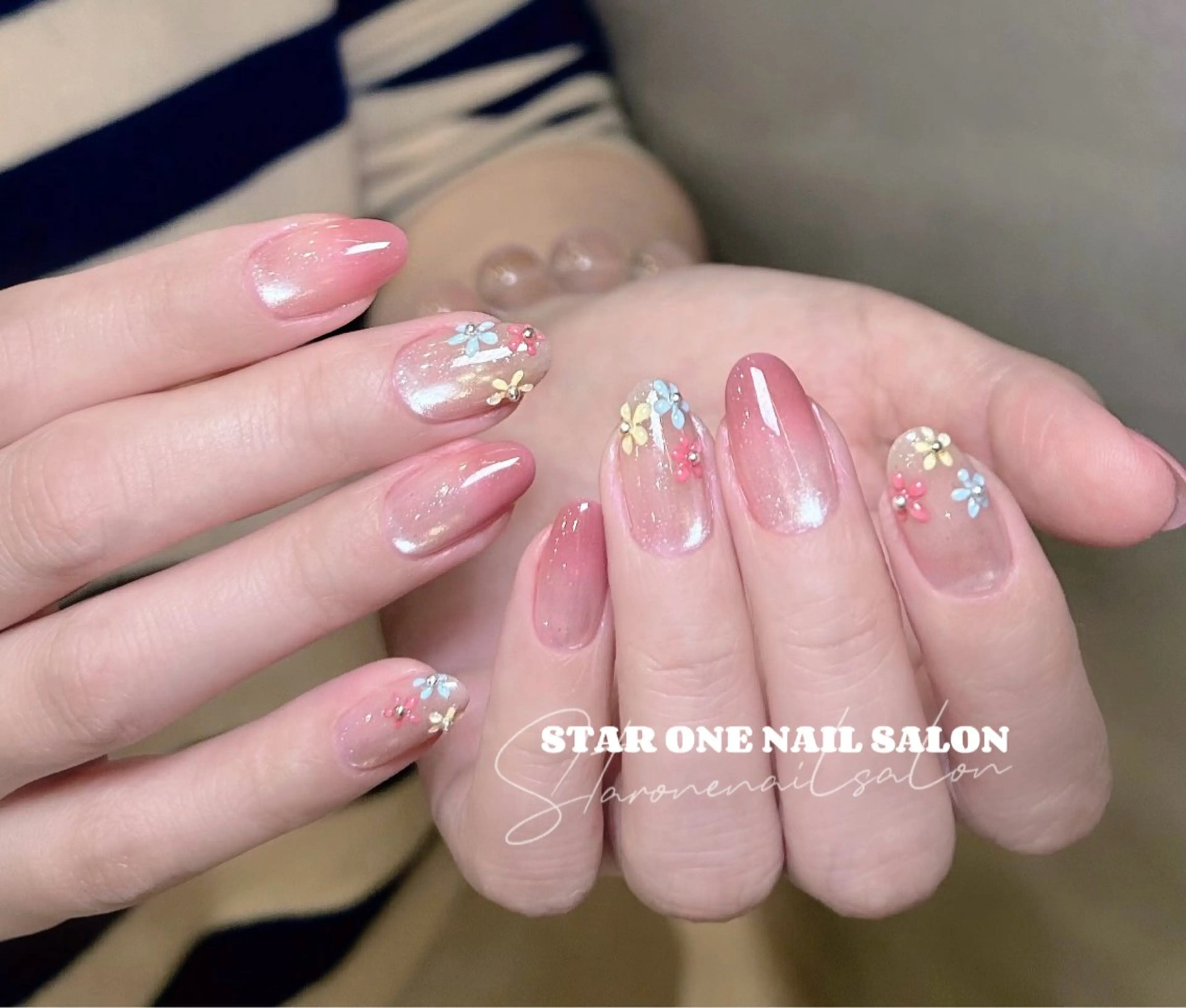 ネイル ハンドネイル 星 あみのネイルデザイン