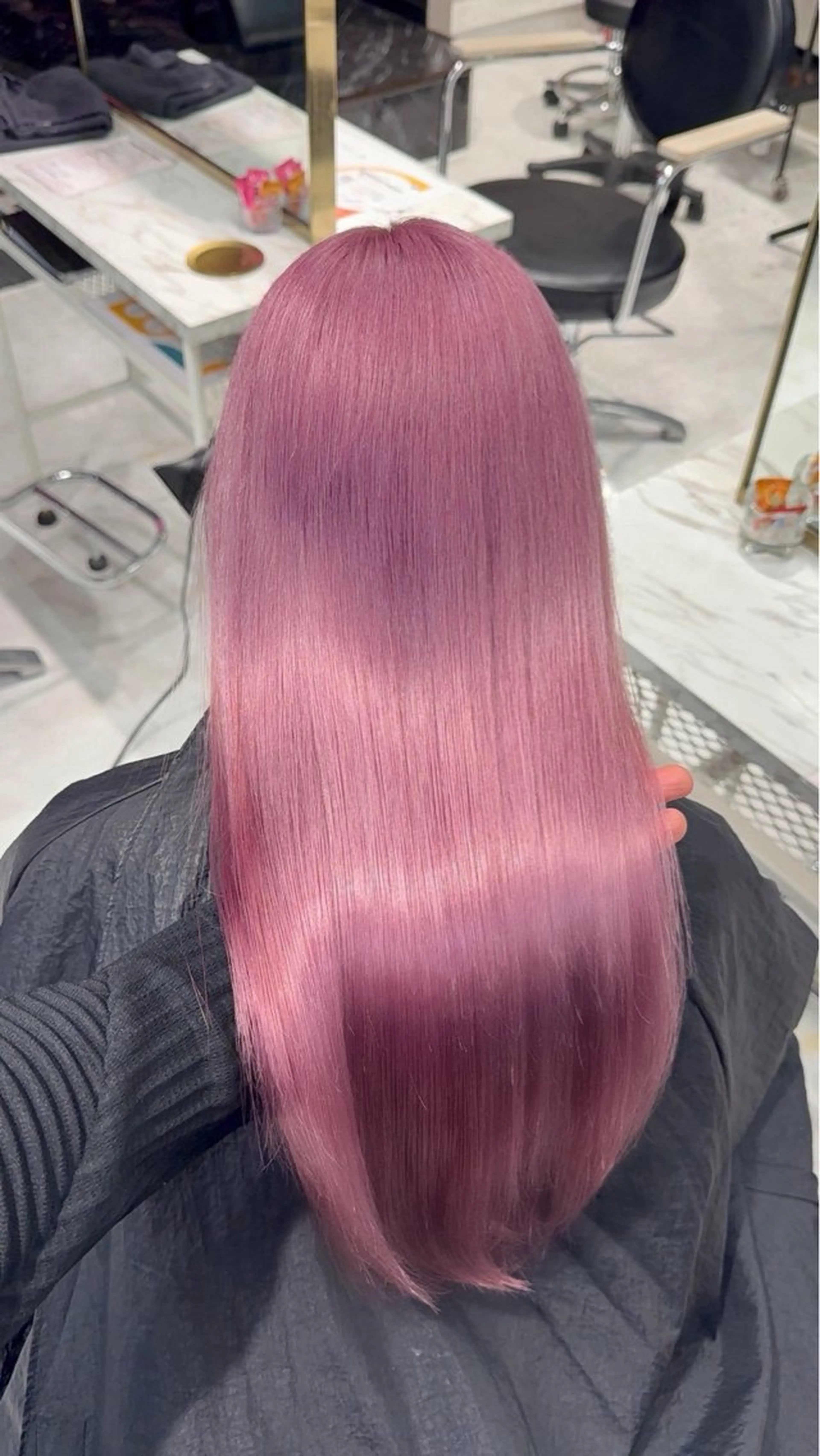 カラー 【🦋ハイトーンリタ ッチ🦋】ENAのヘアスタイル