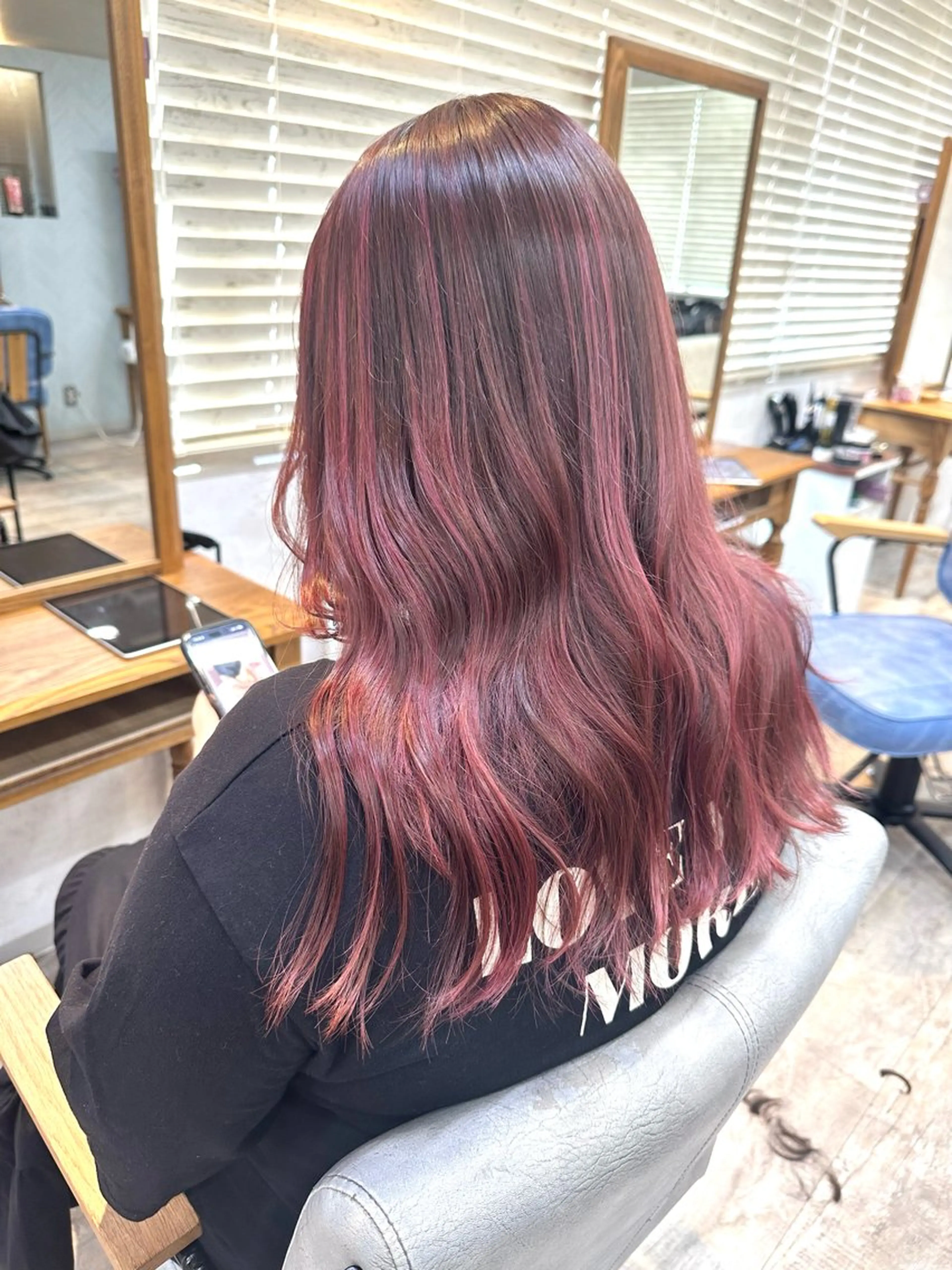 ロング カラー ハイライトカラー ピンクカラー ハイライト カット ヘアカラー トリートメント 🤍2nd🤍田所 美希のヘアスタイル