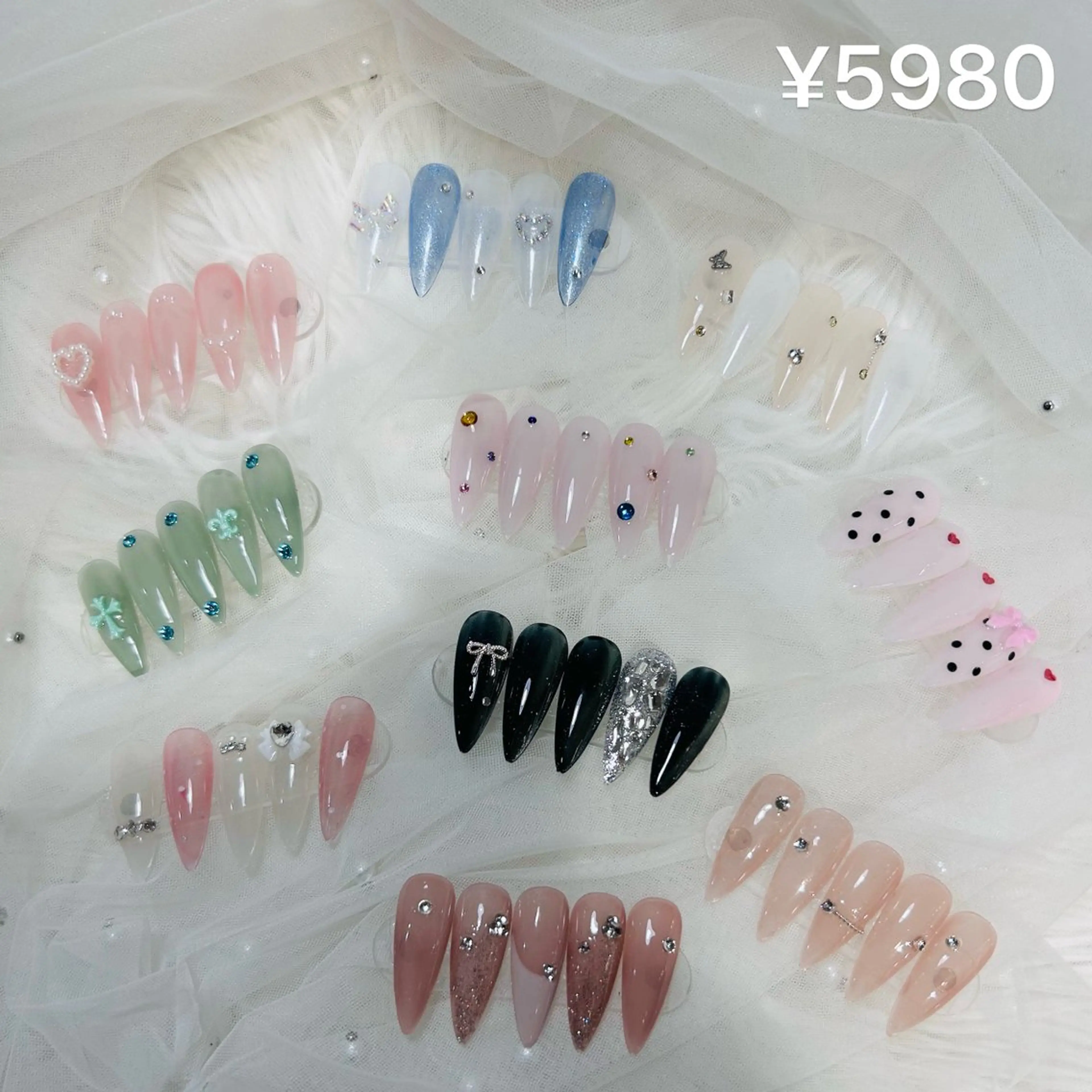 ネイル ハンドネイル ハンドケア 🌈 Laule'aのネイルデザイン