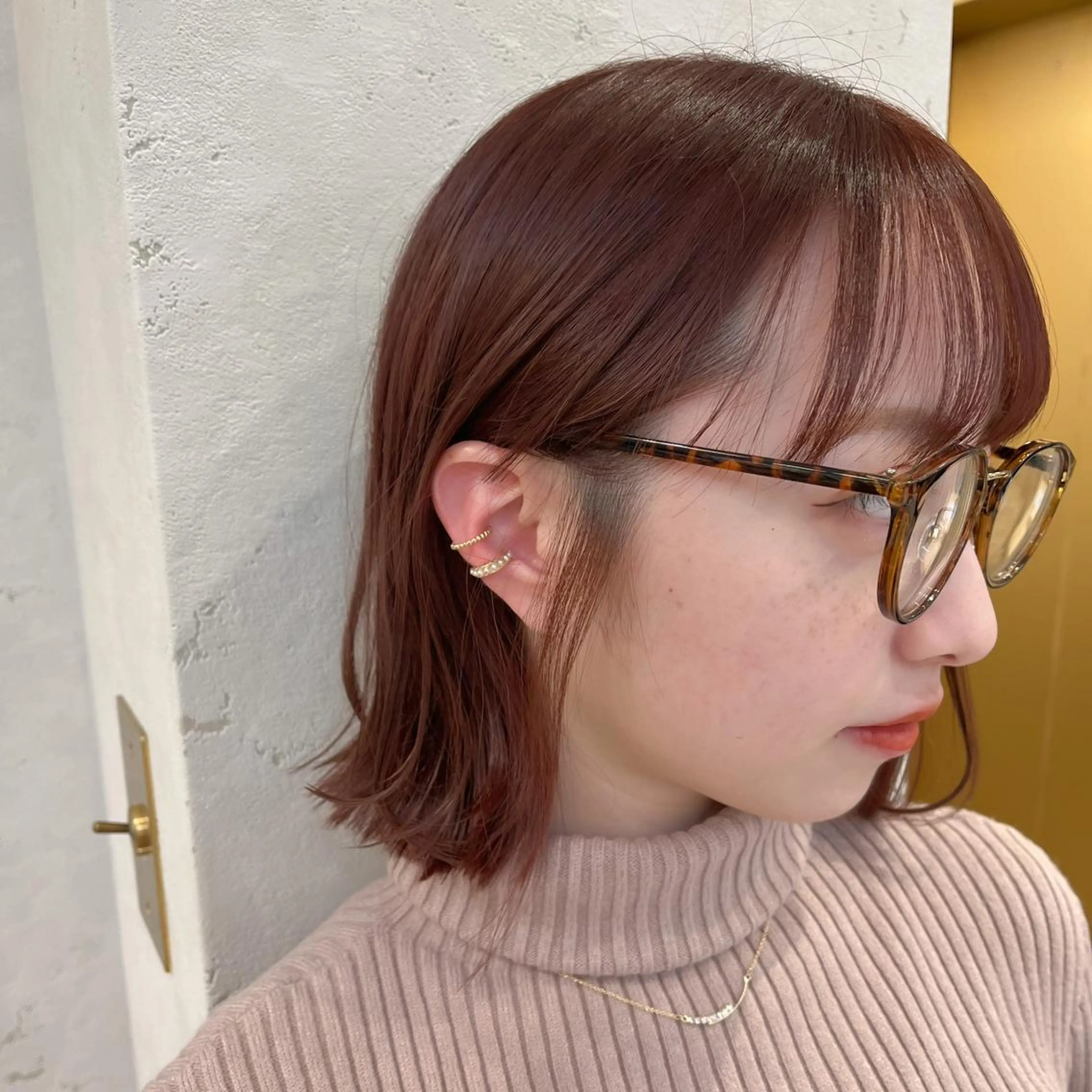 ミディアム カット ヘアカラー 透明感カラー│ レイヤーヘア中居美樹のヘアスタイル