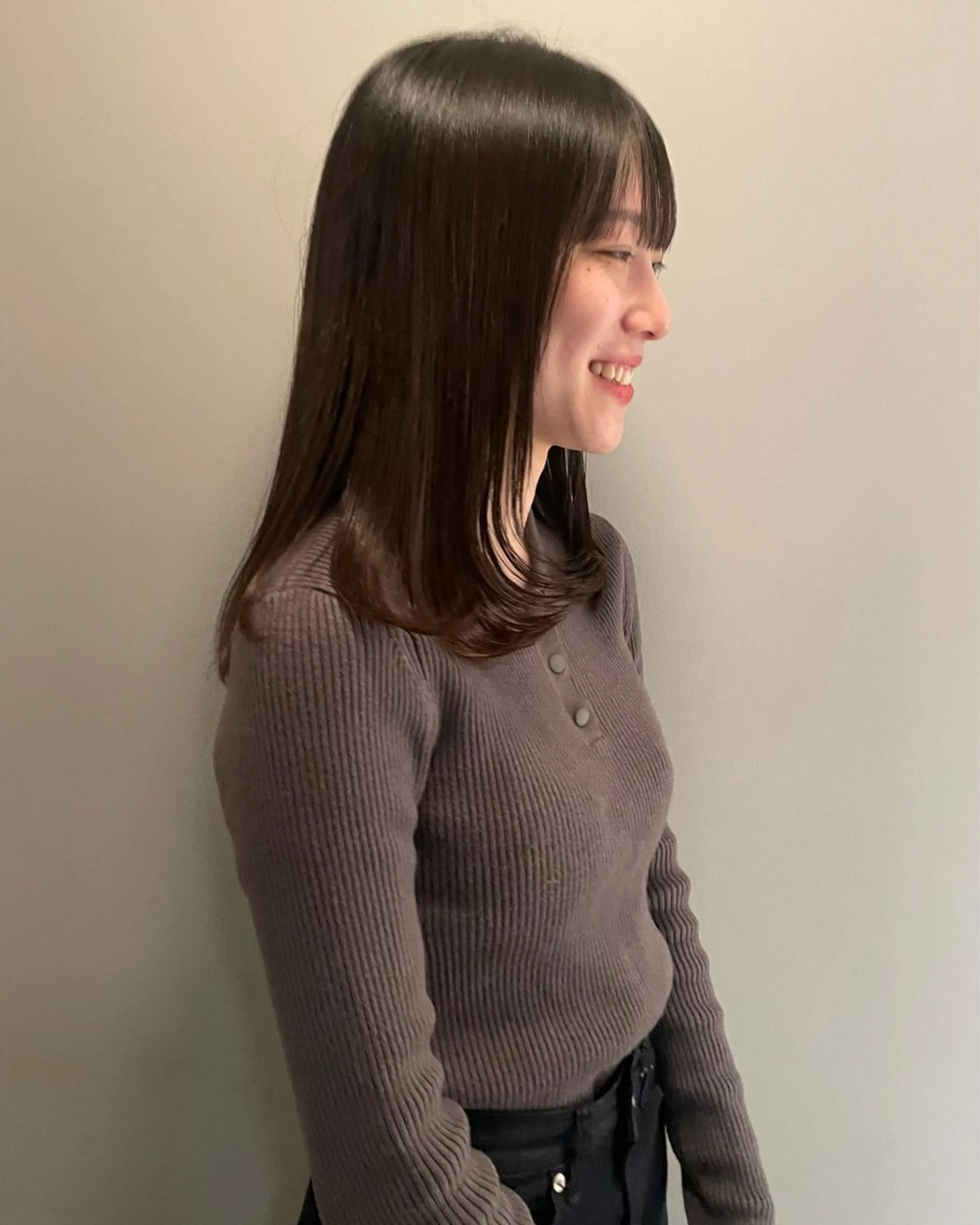 顔周りカット✂️+シャンプーブロー🧴の写真