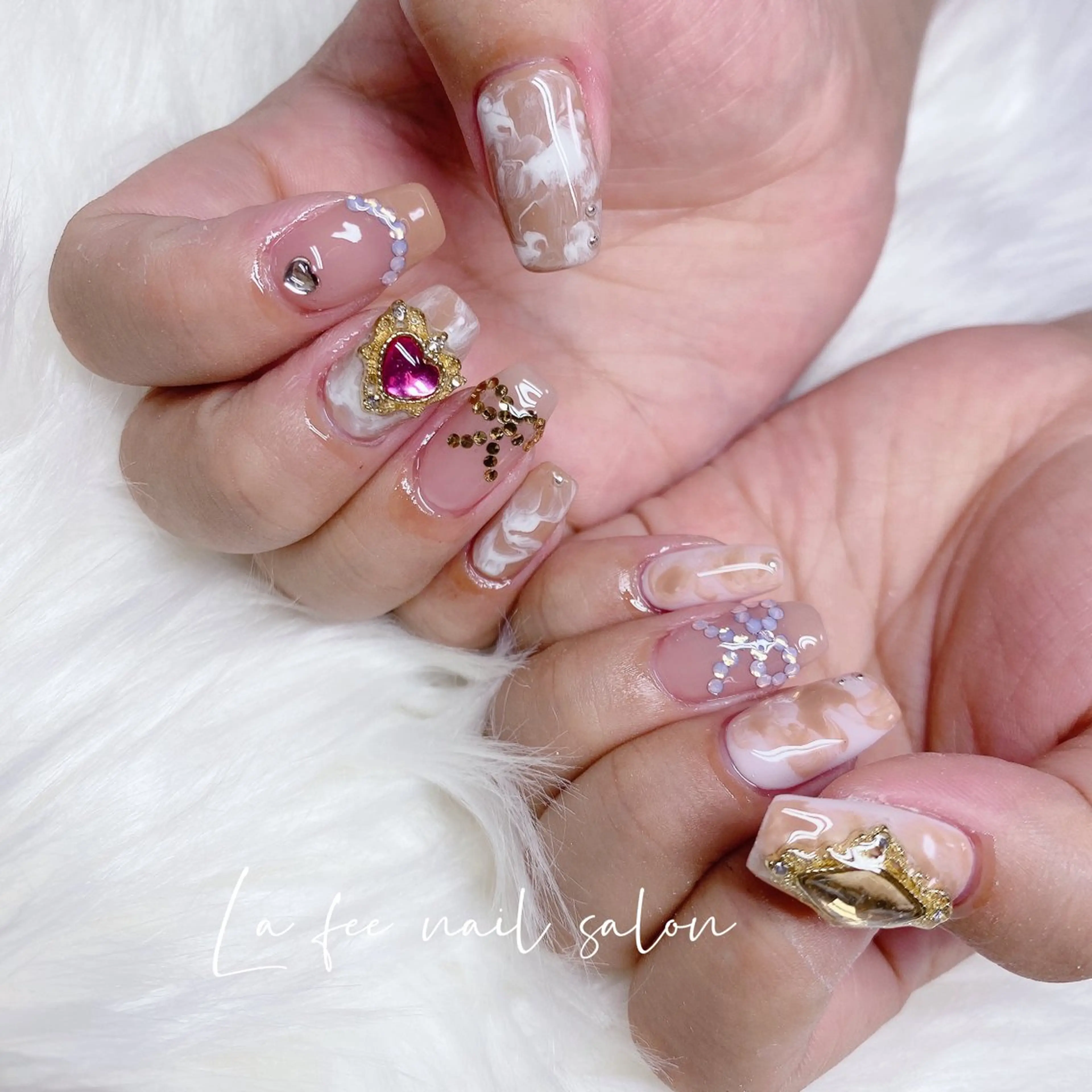 ネイル ハンドネイル ハンドケア La feeのネイルデザイン