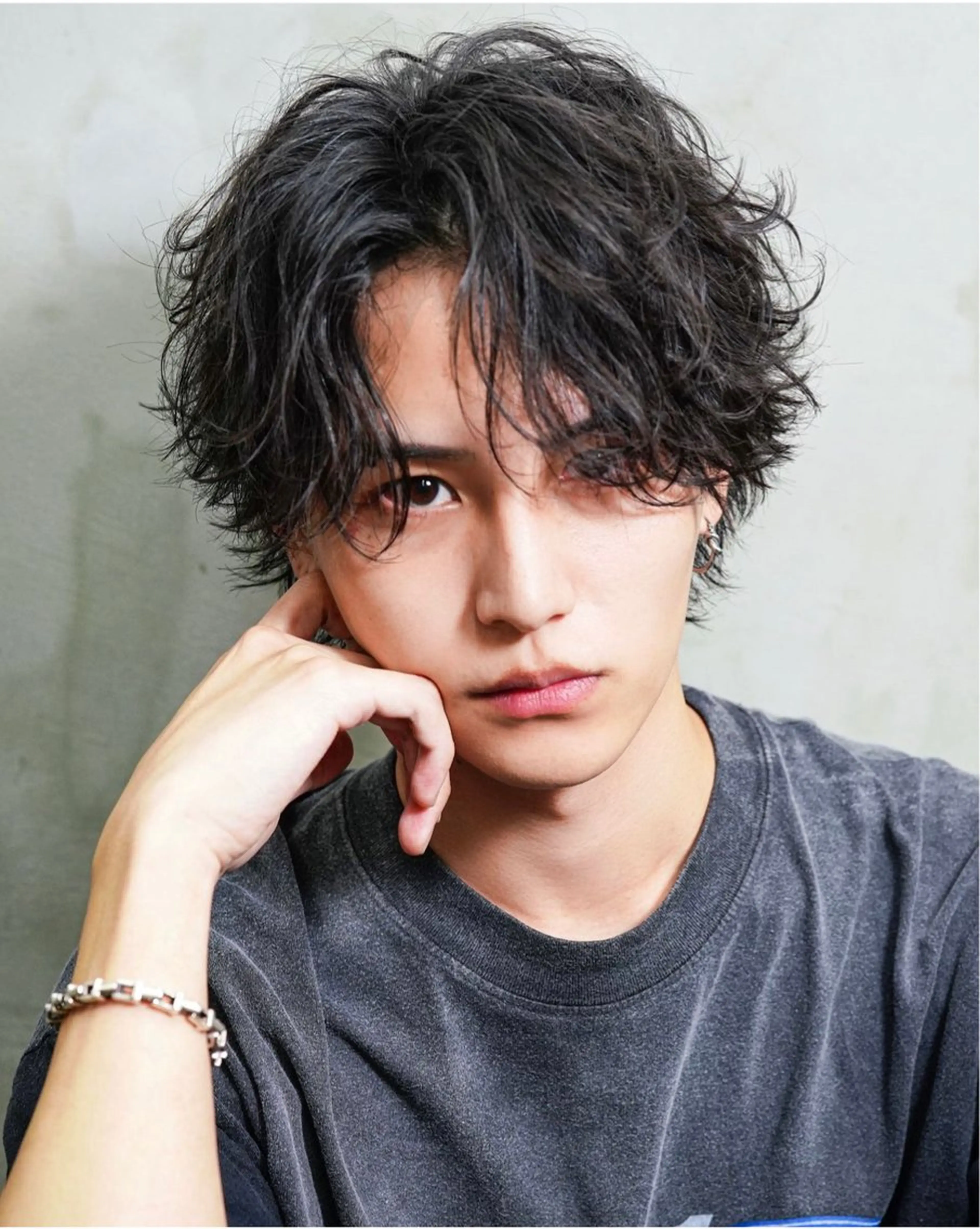 ミディアム ミディアムパーマ カット パーマ トリートメント ヘアセット 蛯原 興輝のヘアスタイル