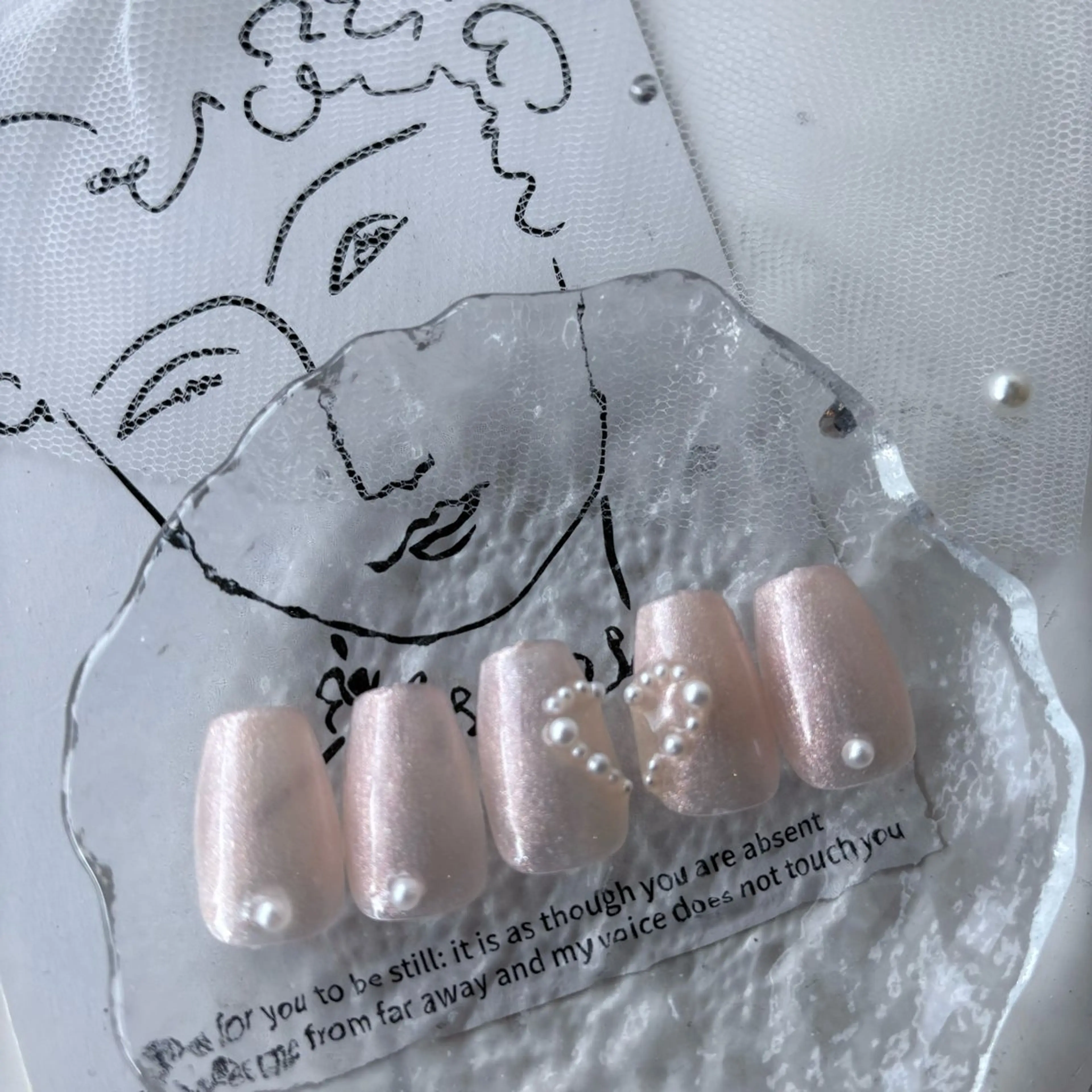 ネイル ピンク 春ネイル ストーンネイル Vante梅田店所属・vante_aimi .パラジェル取扱店のネイルデザイン