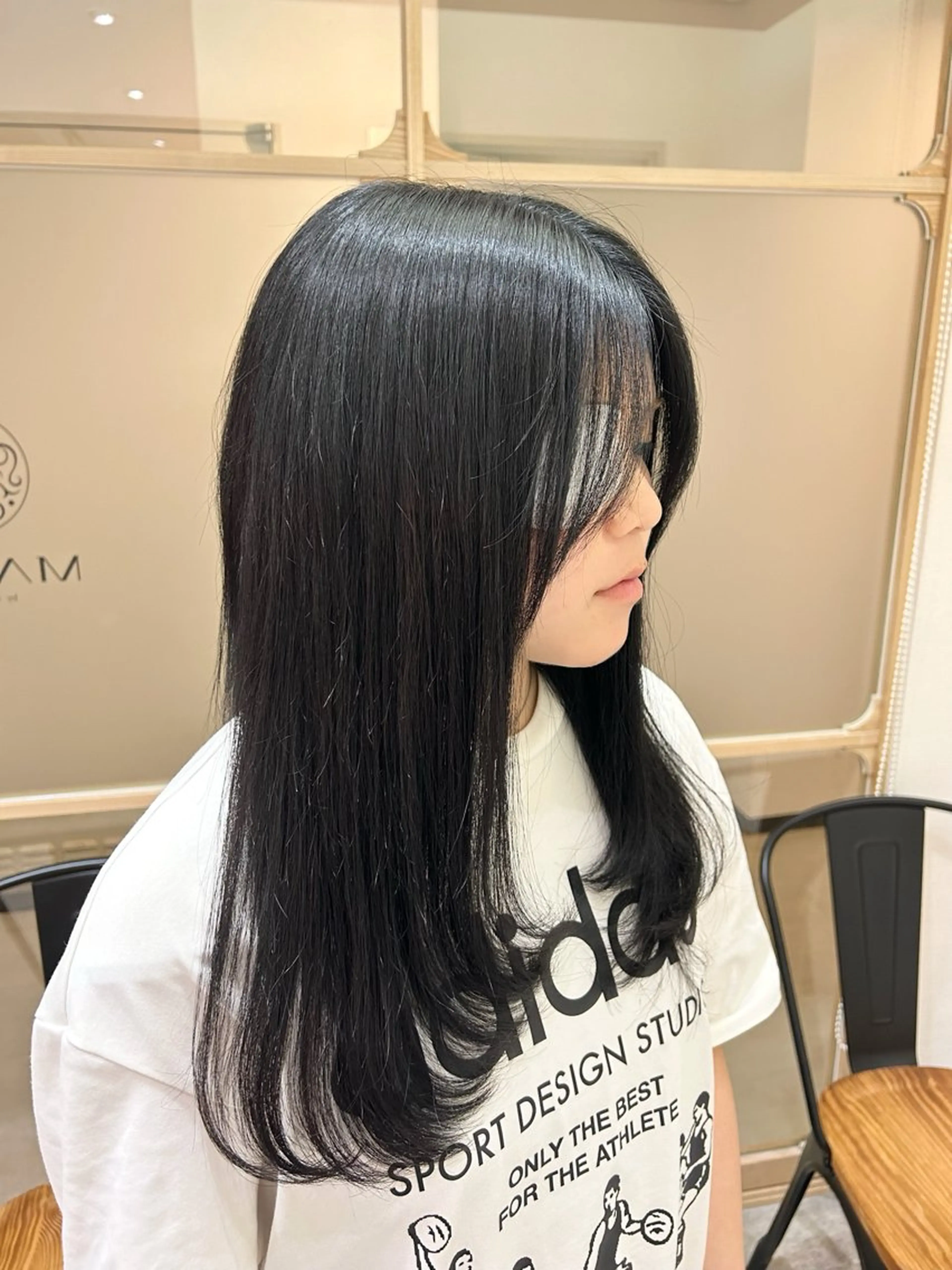 ロング 顔周りカット レイヤーカット AILERON 神村のヘアスタイル