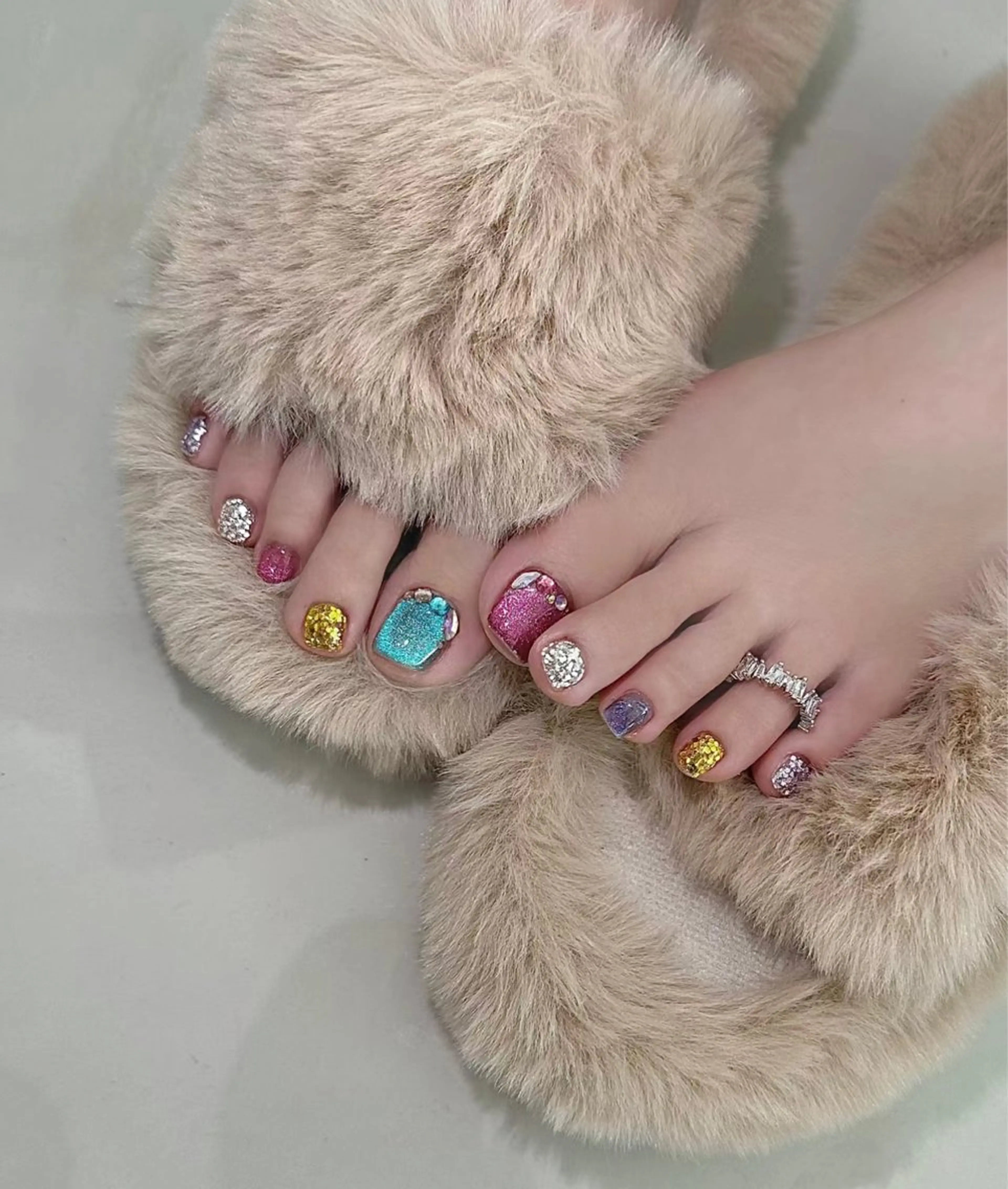 ネイル フットネイル 花花 ネイルサロンのネイルデザイン