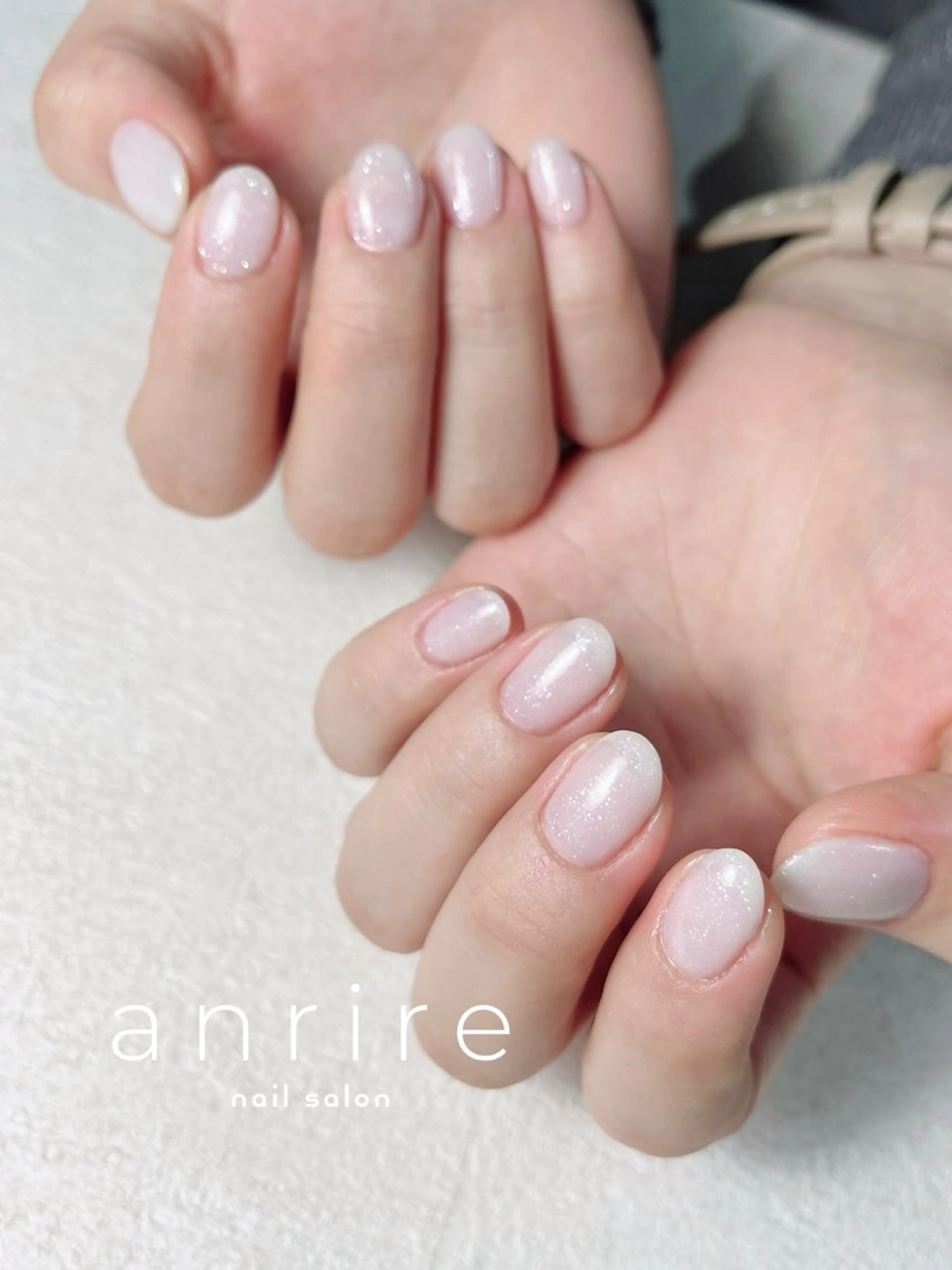 ネイル ブルー ジェルネイル キラキラネイル オフィスネイル ワンカラーネイル ハンドネイル nailsalon anrireのネイルデザイン