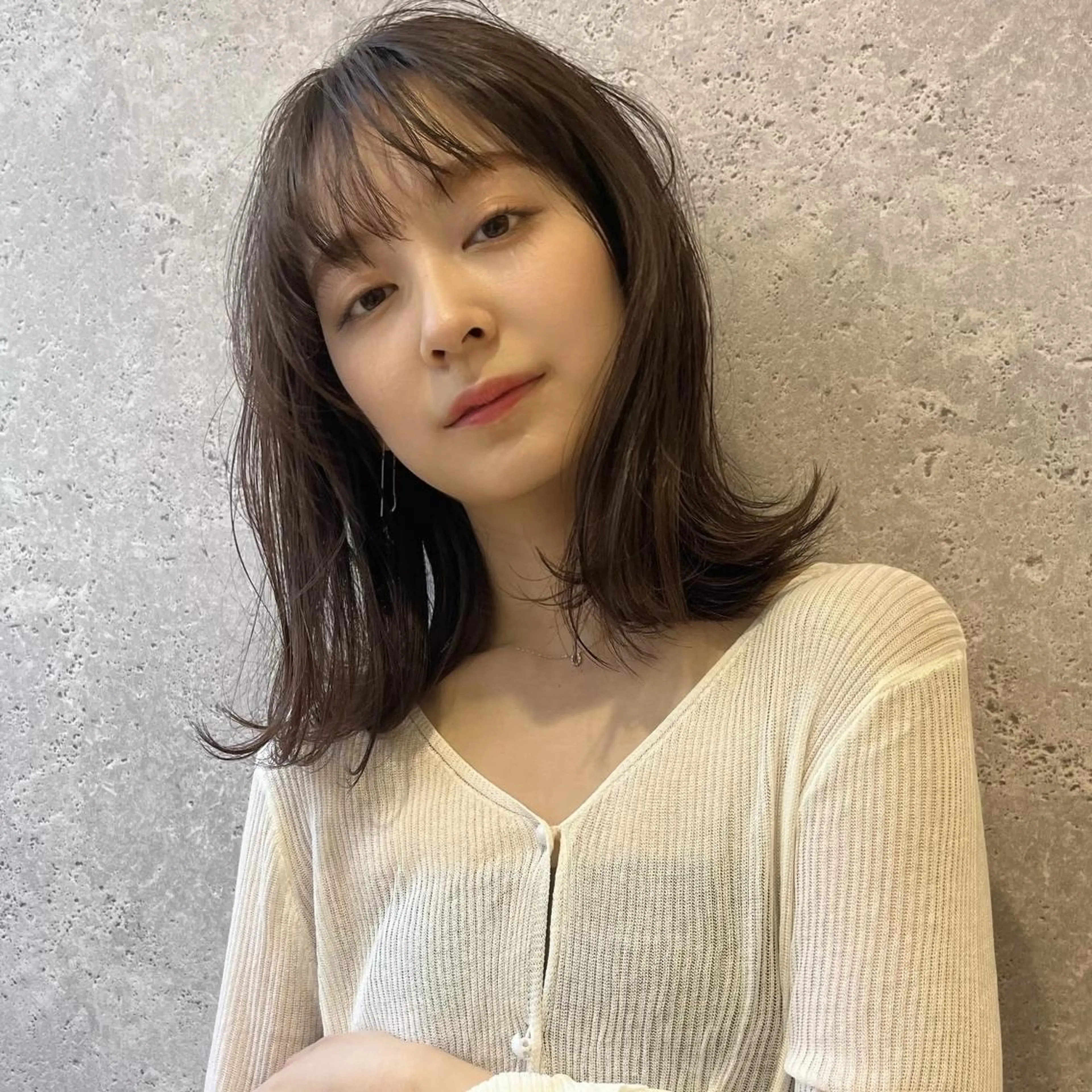 セミロング 🩰 柔らかいカラー tomomi🌛のヘアスタイル