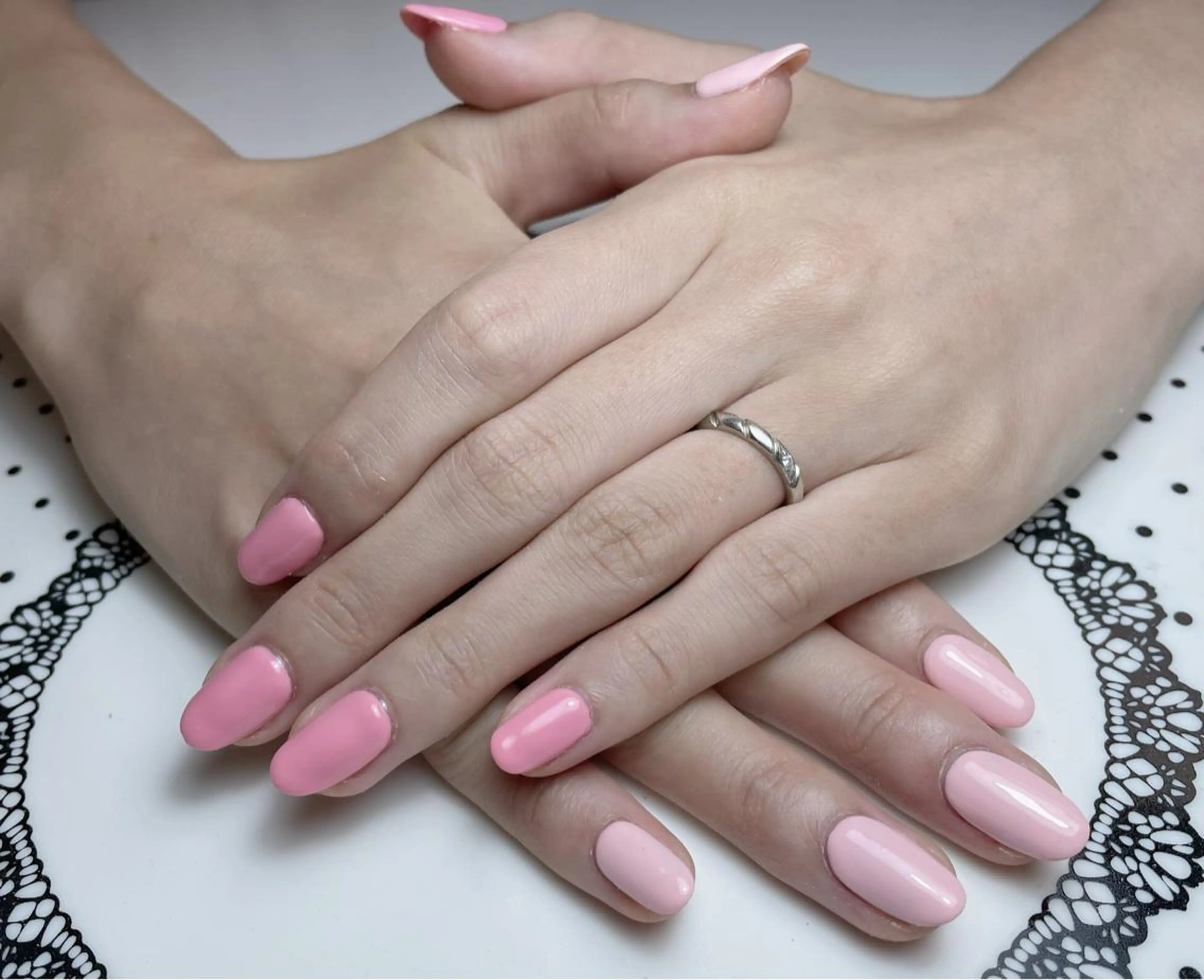 ネイル ハンドネイル キラリ ネイルサロンのネイルデザイン