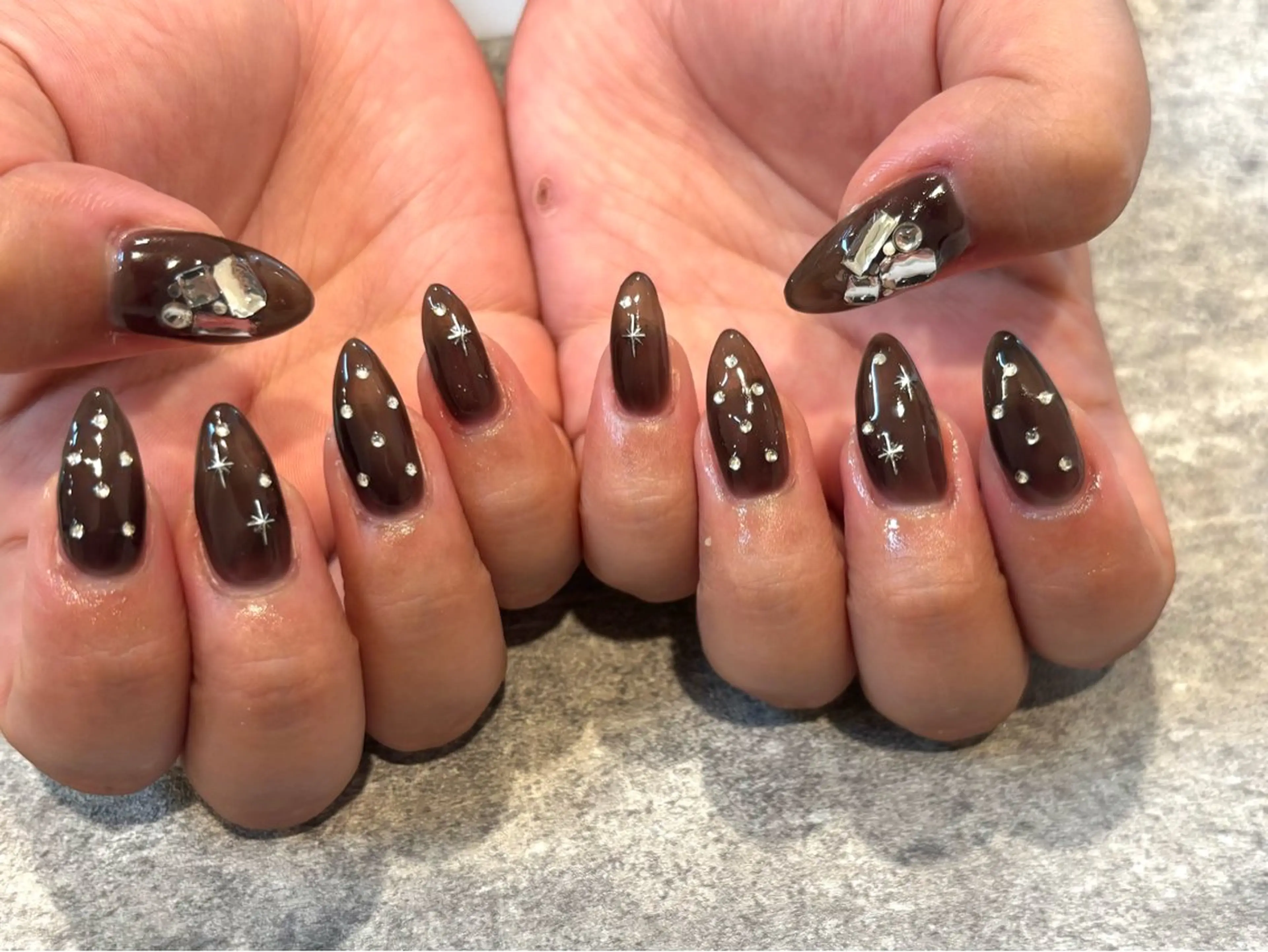 ネイル AXSIA NAILのネイルデザイン