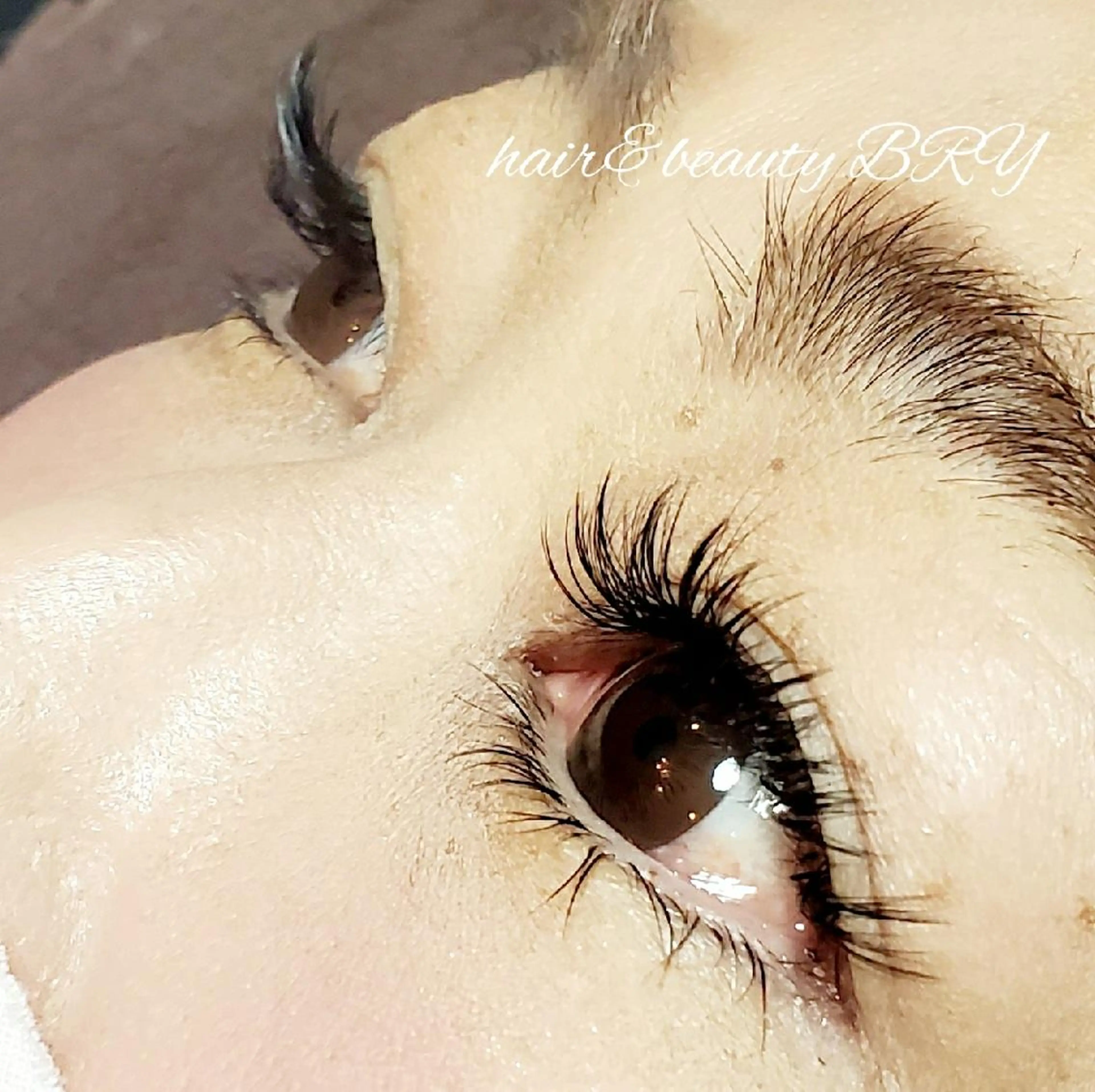 マツエク・マツパ バインドロック カラーマツエク フラットラッシュ ボリュームラッシュ hair& beauty BRYのマツエク・マツパデザイン