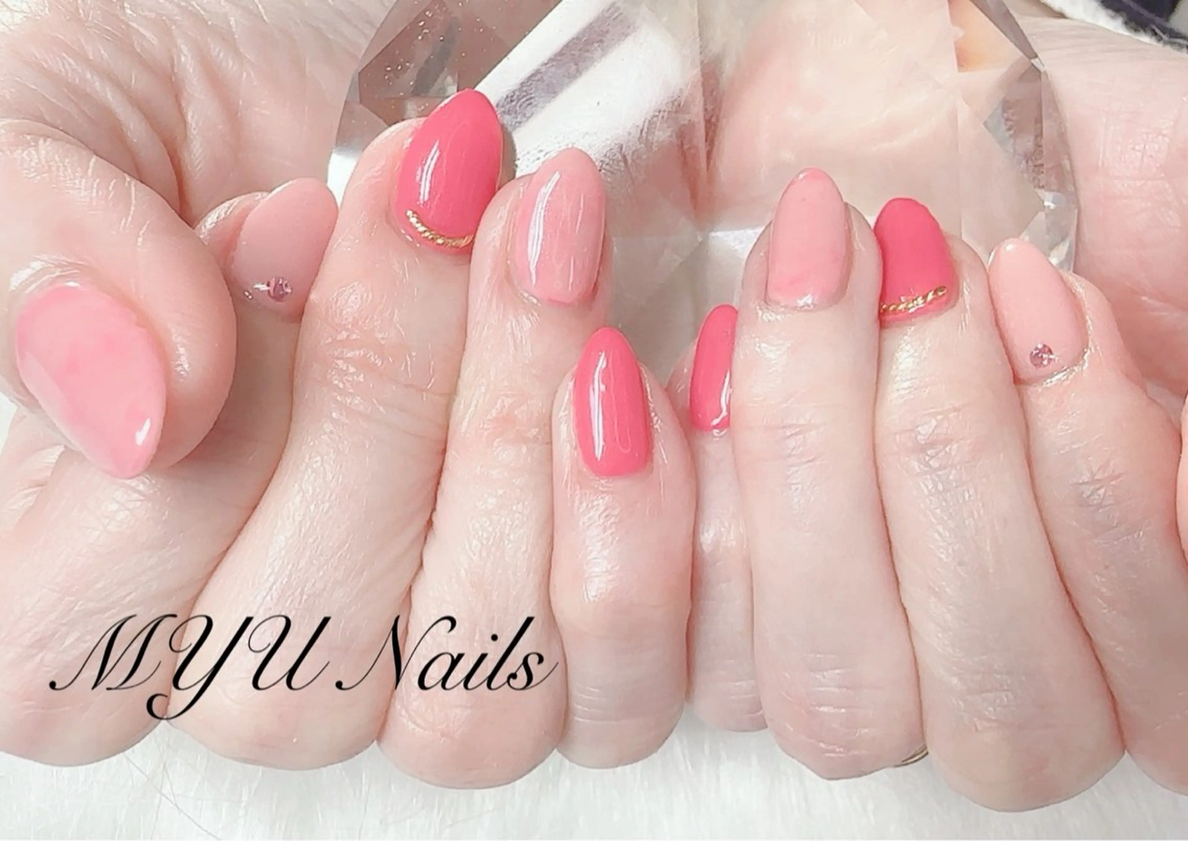 ネイル ジェルネイル 大理石ネイル(マーブル) 持ち込み ニュアンスネイル ワンカラーネイル ハンドネイル ニュアンスネイル🌈 MYU Nailsのネイルデザイン