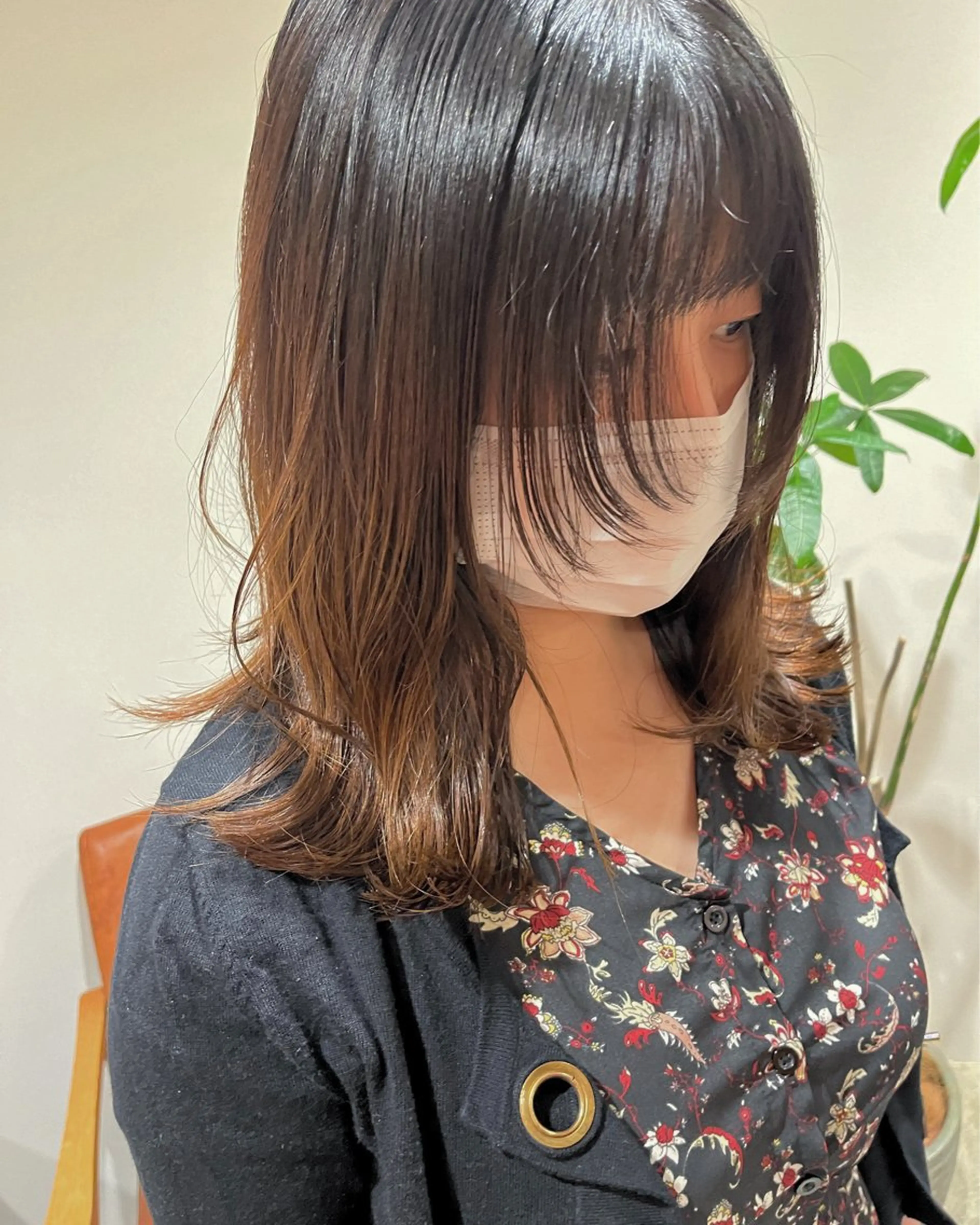 ミディアム 顔周りカット レイヤーカット 梅田美容室/カット /Maoのヘアスタイル