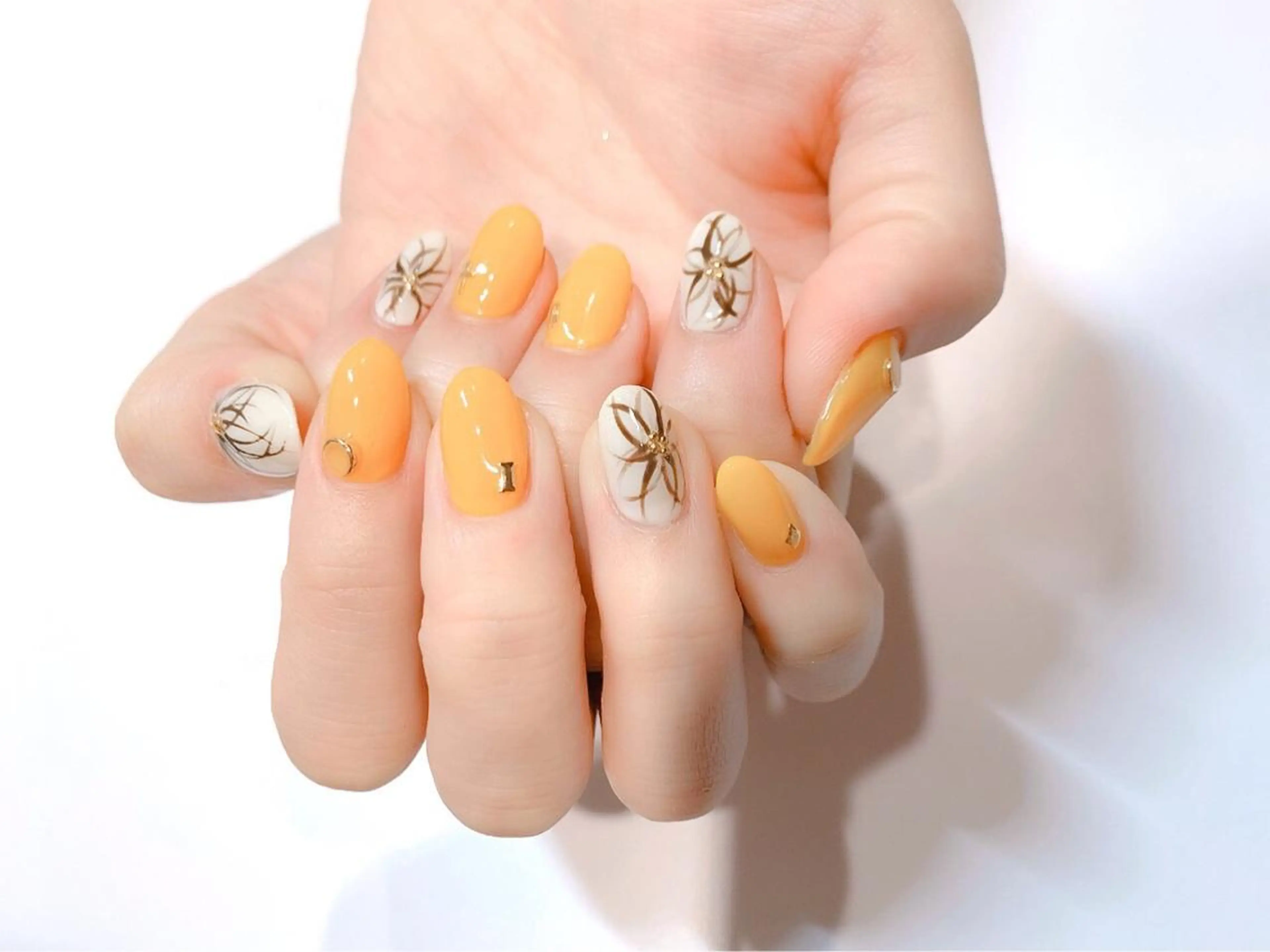 ネイル ハンドネイル レイヤーカット/ 髪質改善/羽柴りくのヘアスタイル