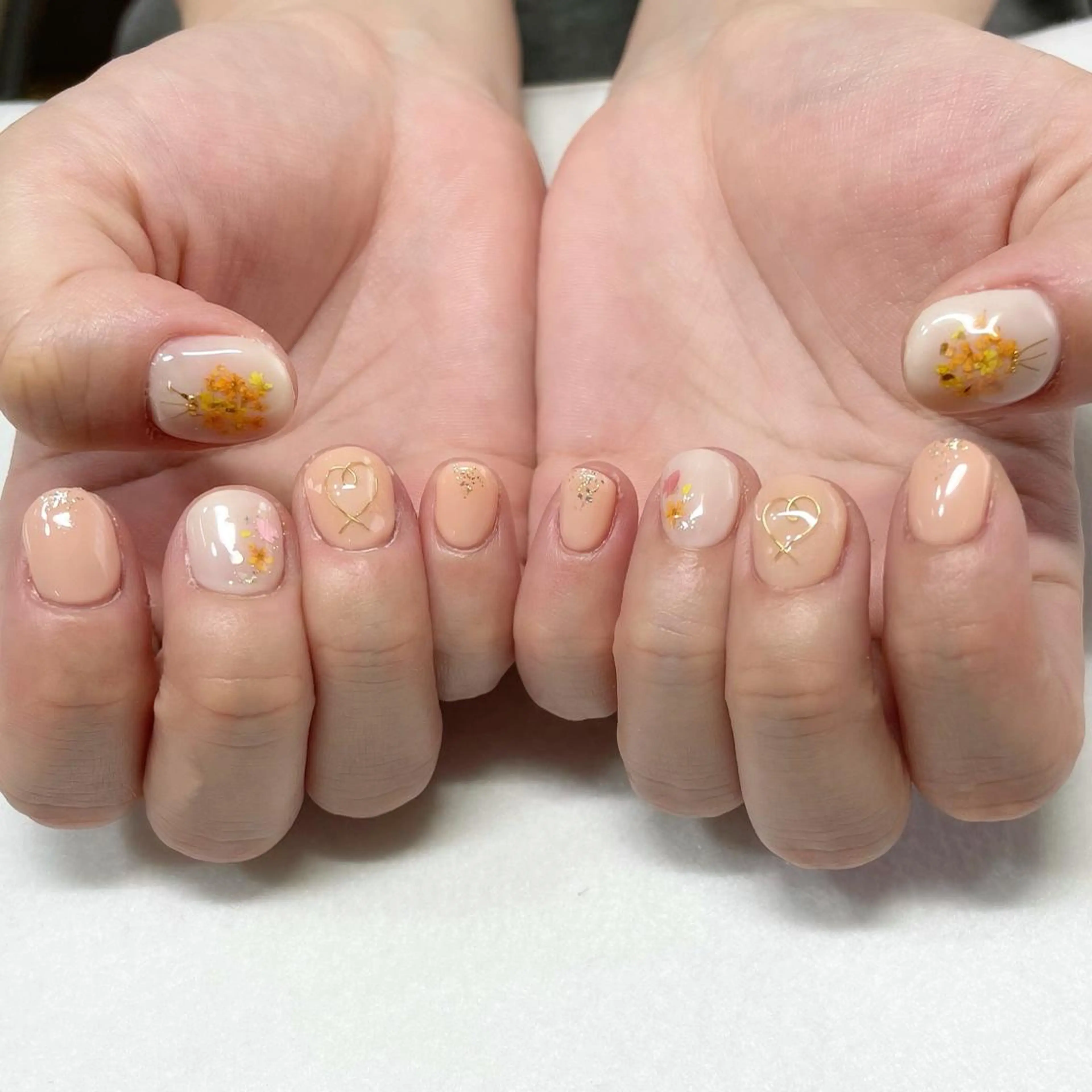 ネイル ジェルネイル 東 千夏のネイルデザイン