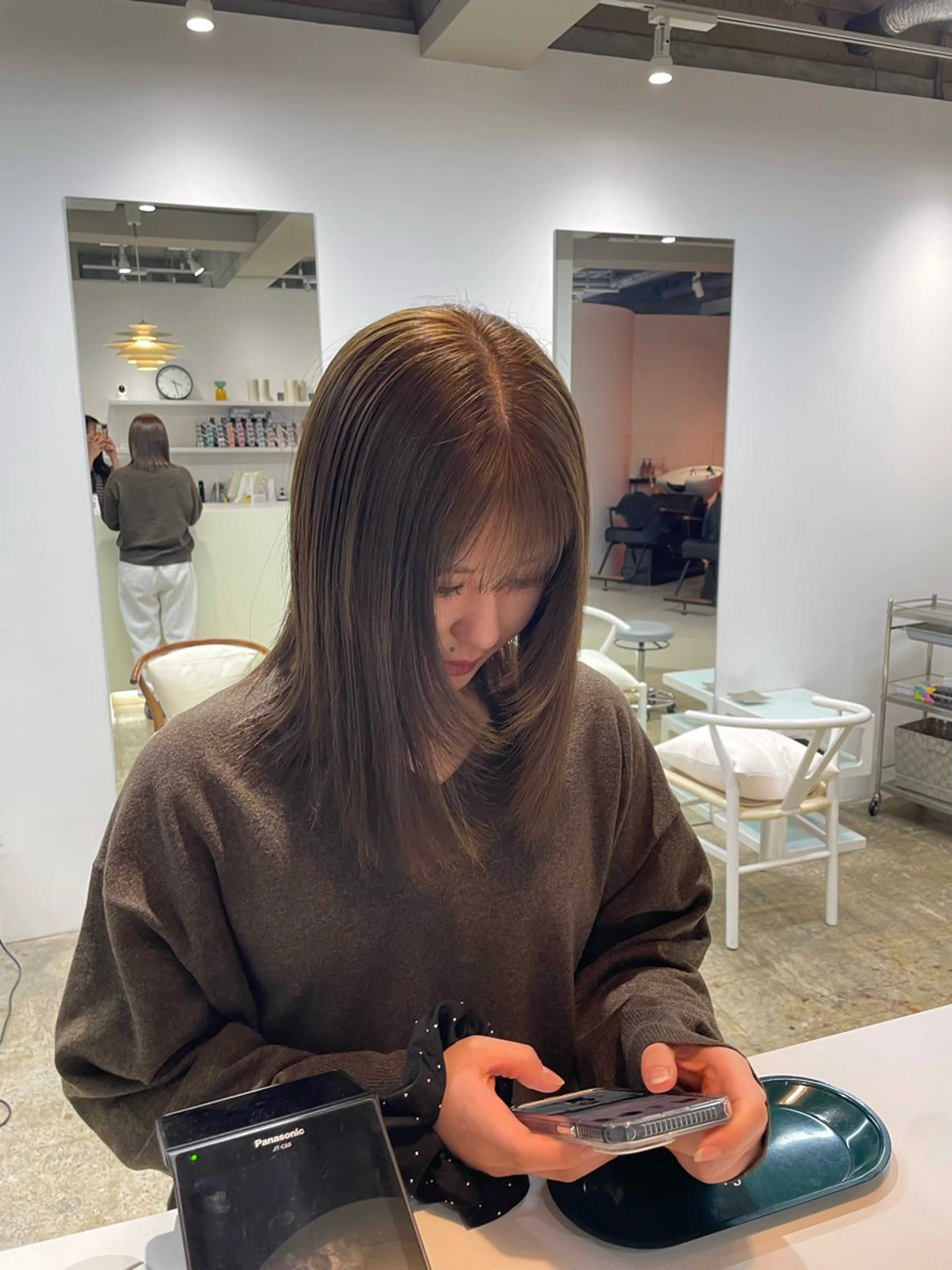 カラー ベージュカラー オリーブベージュ H I ＮＡのヘアスタイル