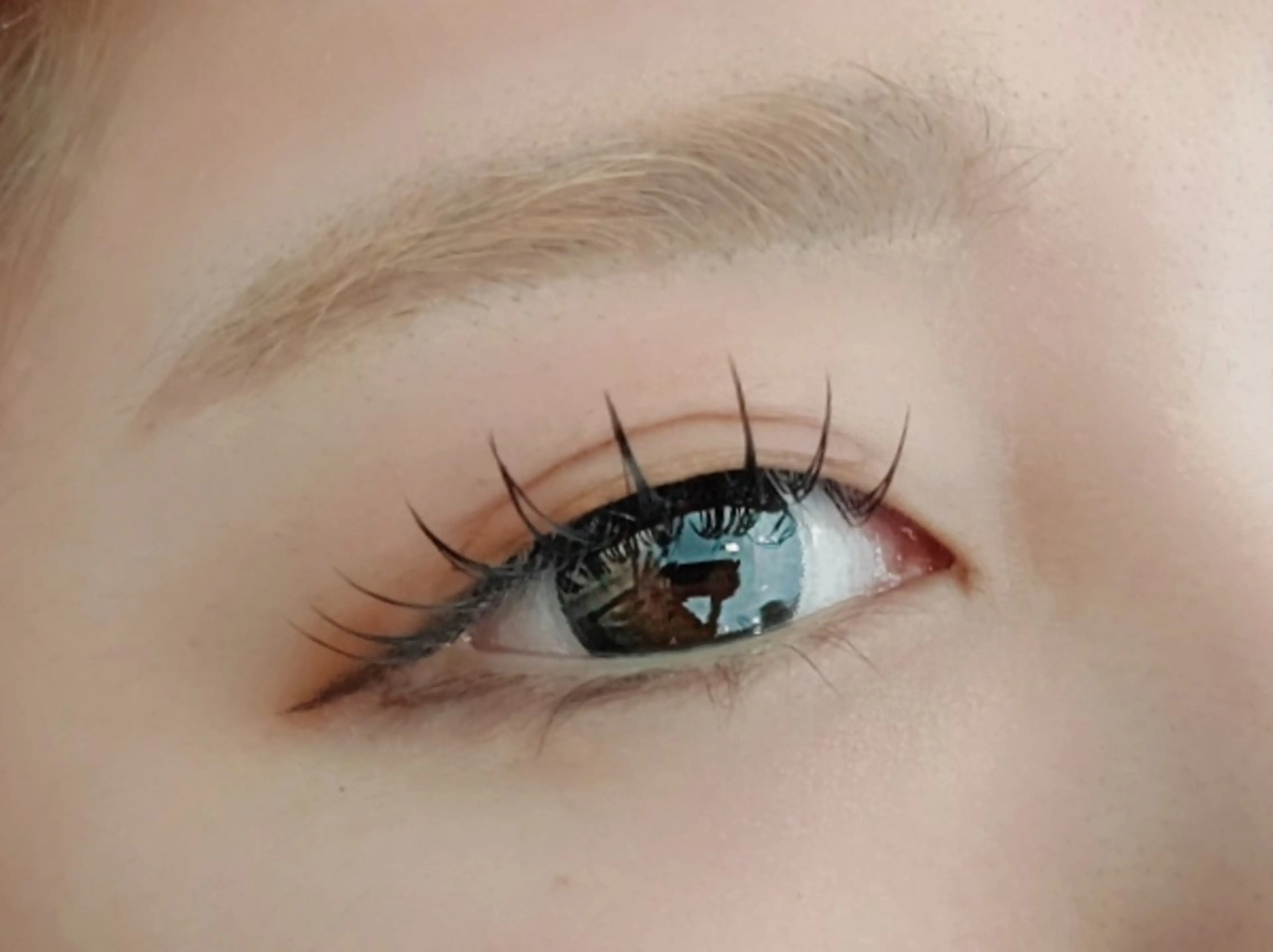 💖眉デザイン+まつ毛デザイン(まつパorマツエク)+耳つぼジュエリー💕の写真