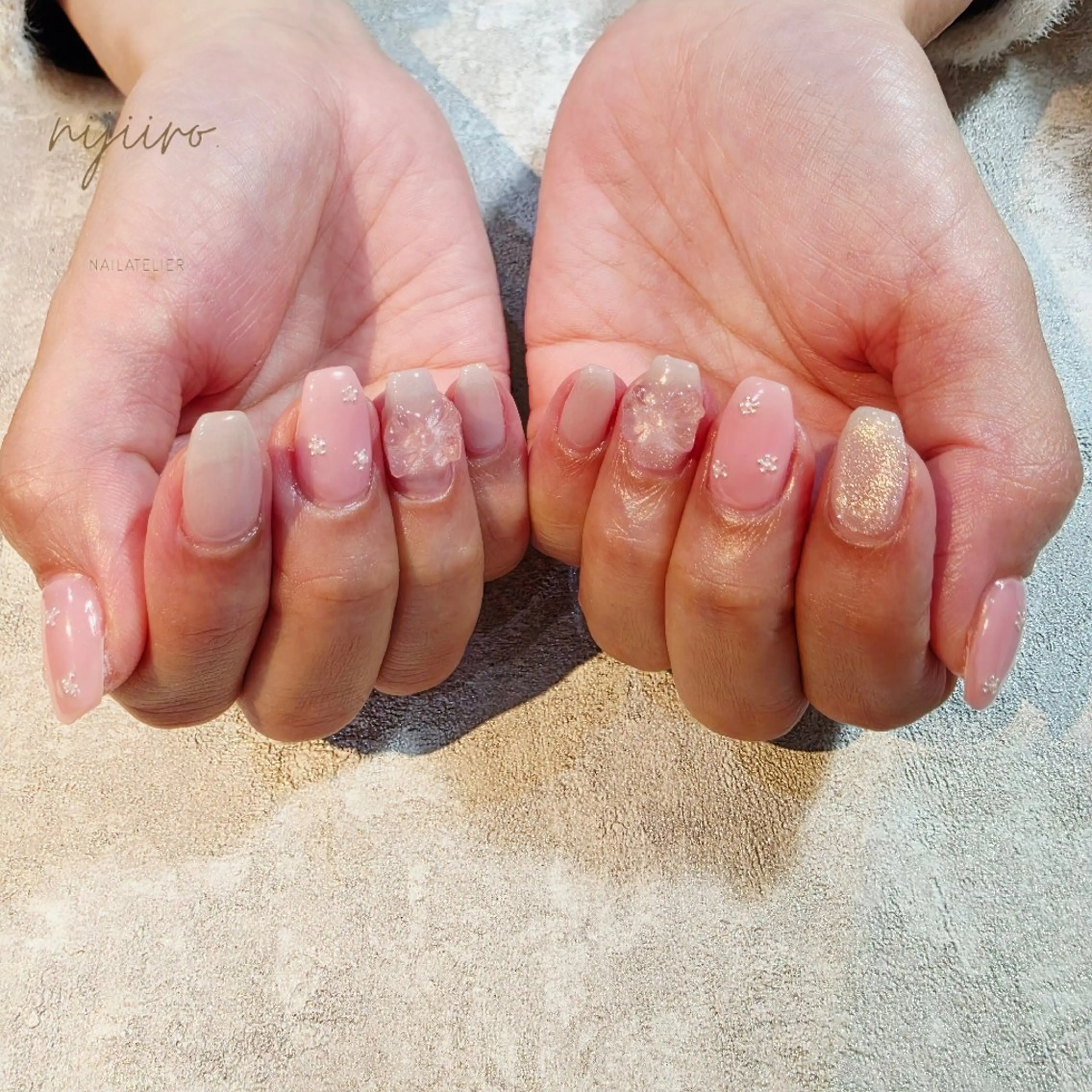 ネイル ハンドネイル nijiiro🌈 サトウのネイルデザイン