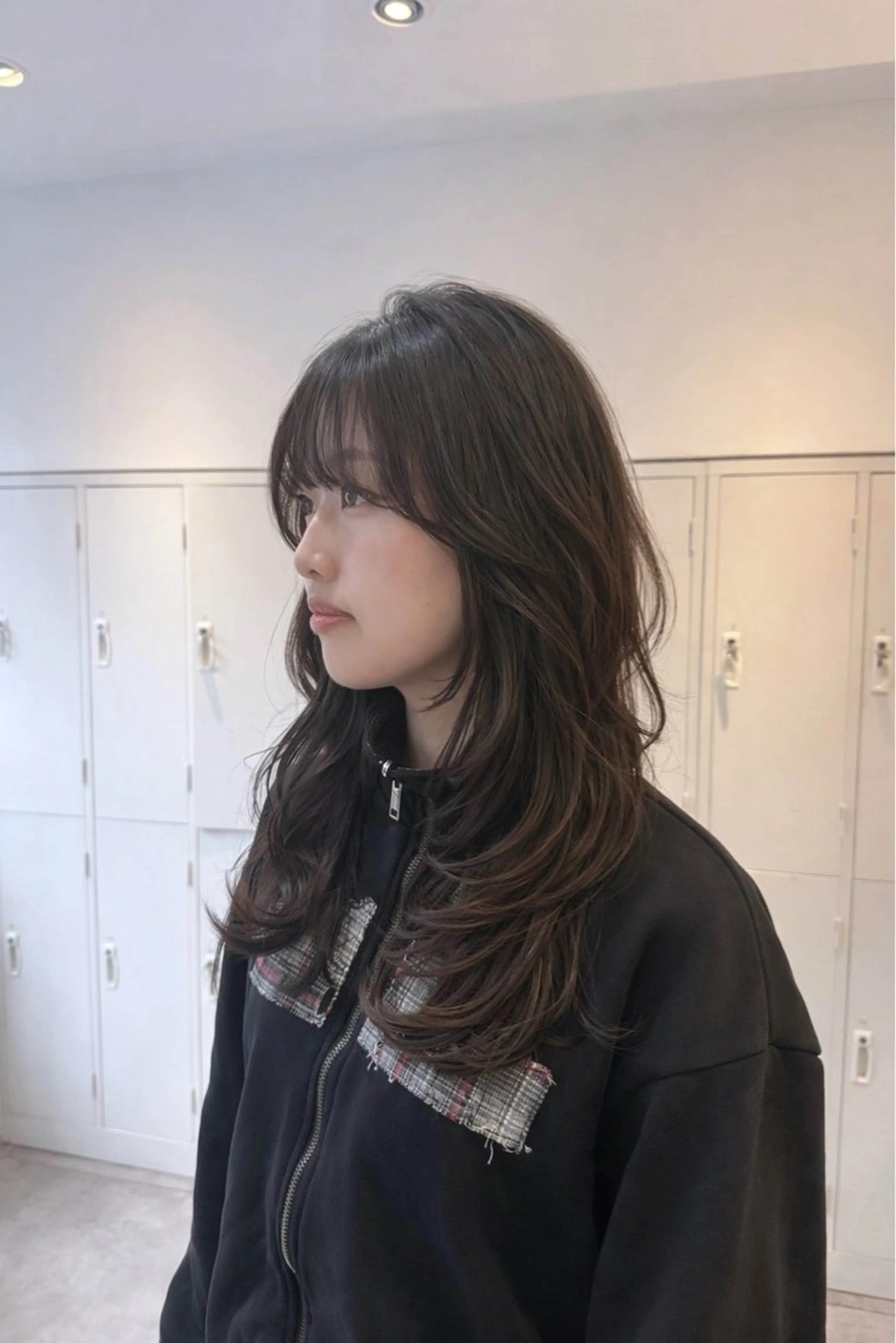 ロング レイヤーカット カット ヘアカラー トリートメント プチプラで可愛く☆ 髪質改善　こうきのヘアスタイル