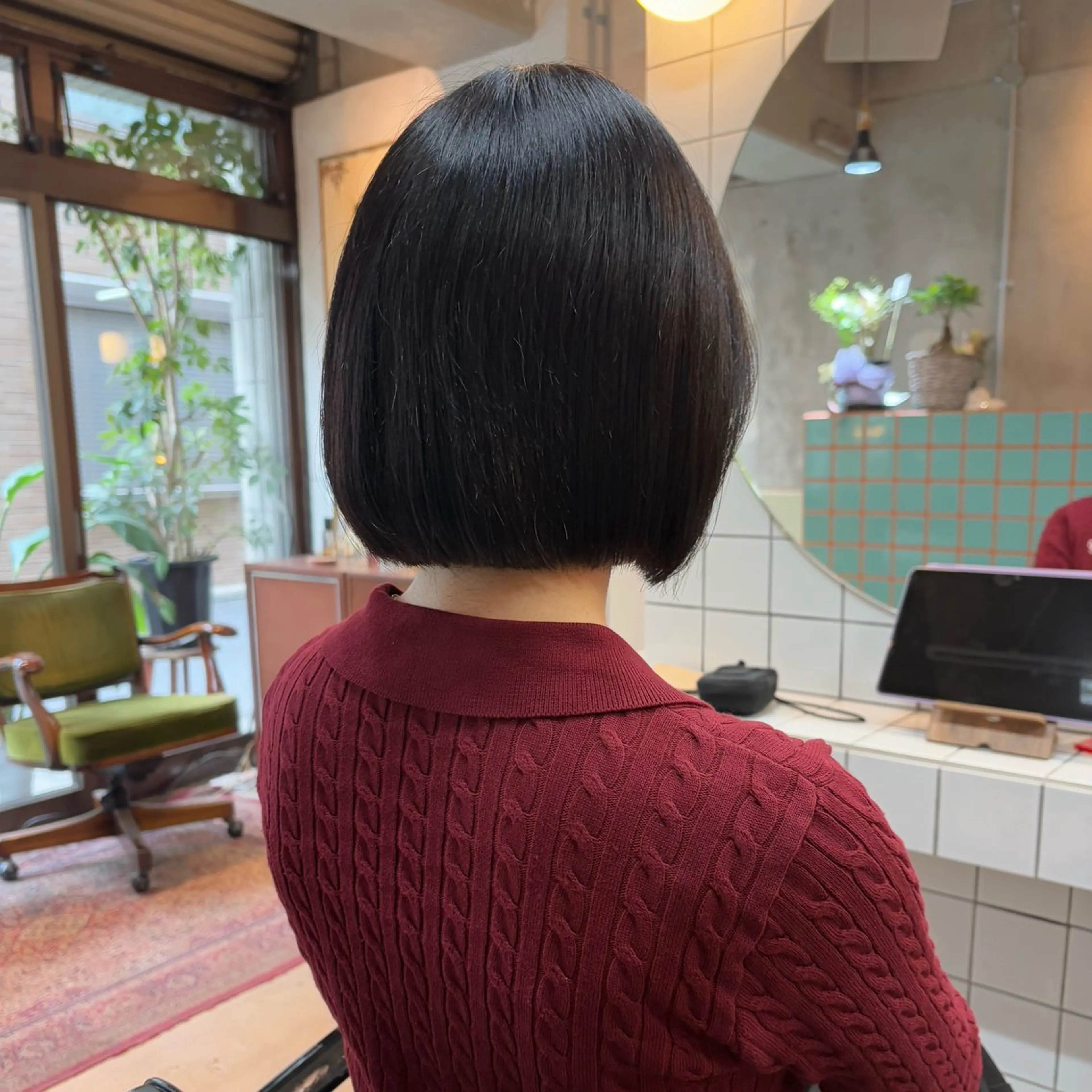 ショート ボブ 飯田 実歩(じっぽ)のヘアスタイル