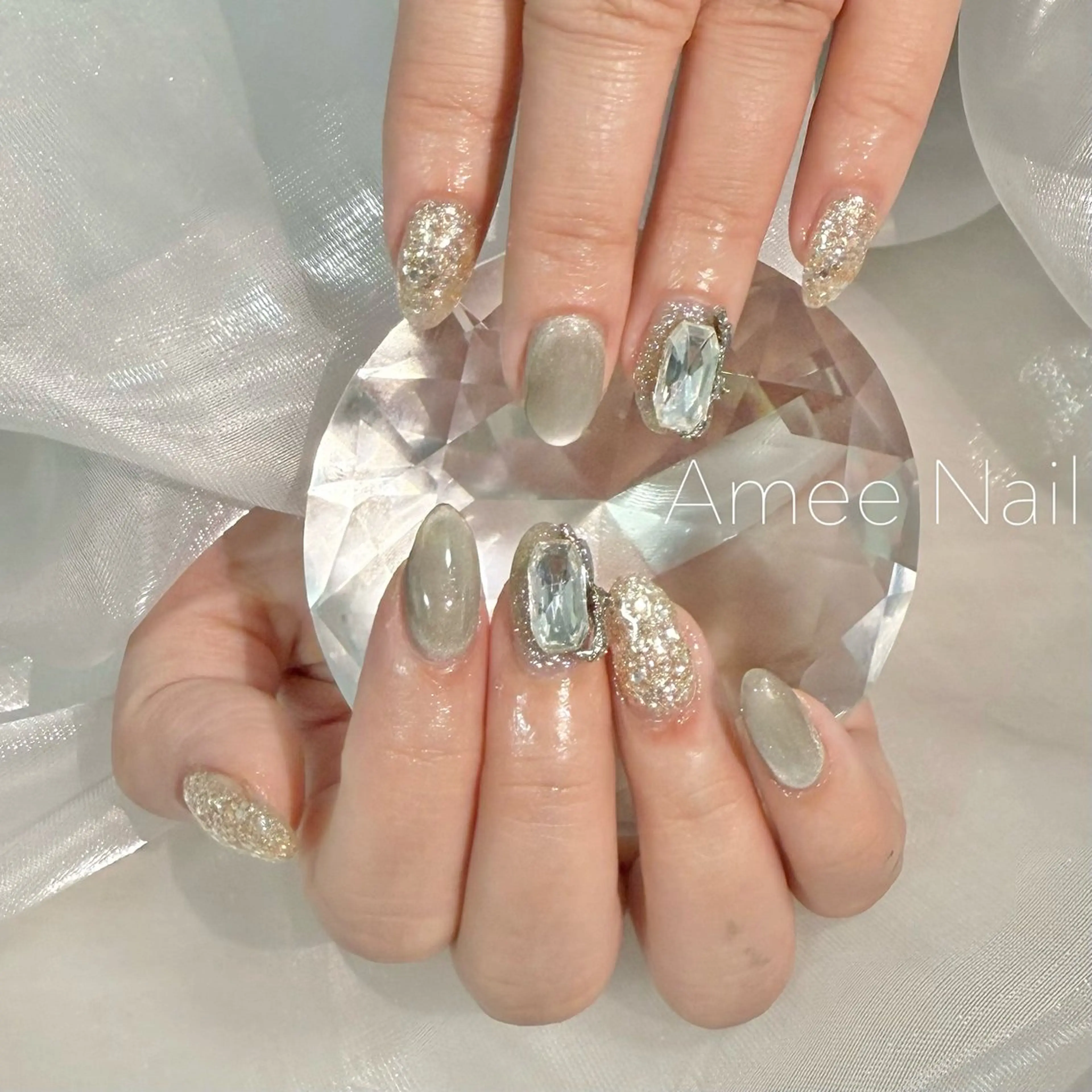 ネイル 成人式 ロングネイル マグネットネイル 大理石ネイル(マーブル) リボン ハンドネイル Amee Nail Salonのネイルデザイン